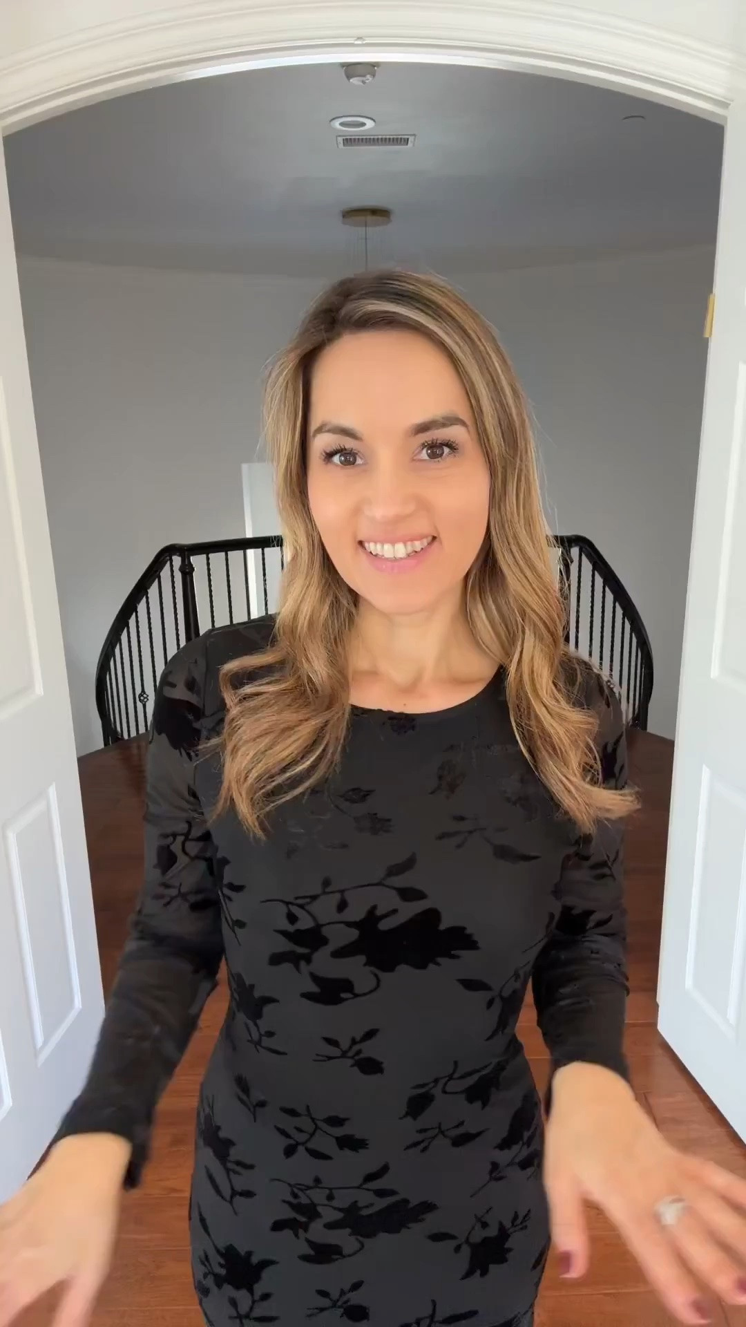 Elegant Black Wedding Guest Dress 🖤✨

Description:
Timeless and chic — this black floral velvet dress is the perfect choice for a fall or winter wedding. The long sleeves and fitted silhouette make it both flattering and sophisticated. Style it with simple heels and statement earrings for a polished, elegant look.

#ad #affiliate #WeddingGuestDress #AmazonFashion #FallWeddingGuest #WinterWeddingOutfit #BlackDress #ElegantStyle #AmazonFinds #FormalOutfit #WeddingOutfitInspo #HolidayStyle
