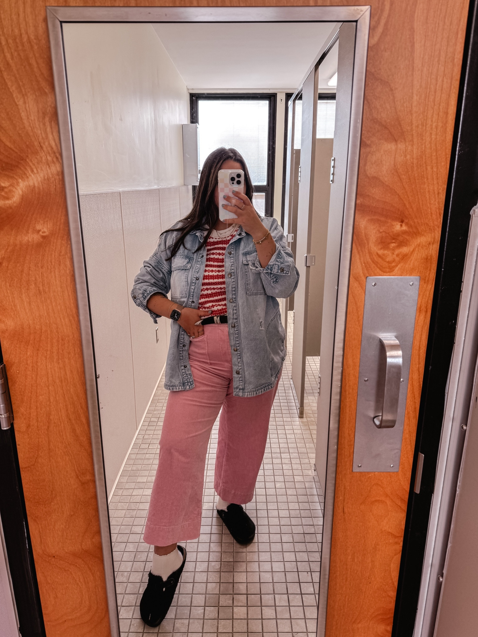 Teacher ootd 🫶🏻

#LTKMidsize #LTKHoliday #LTKSeasonal