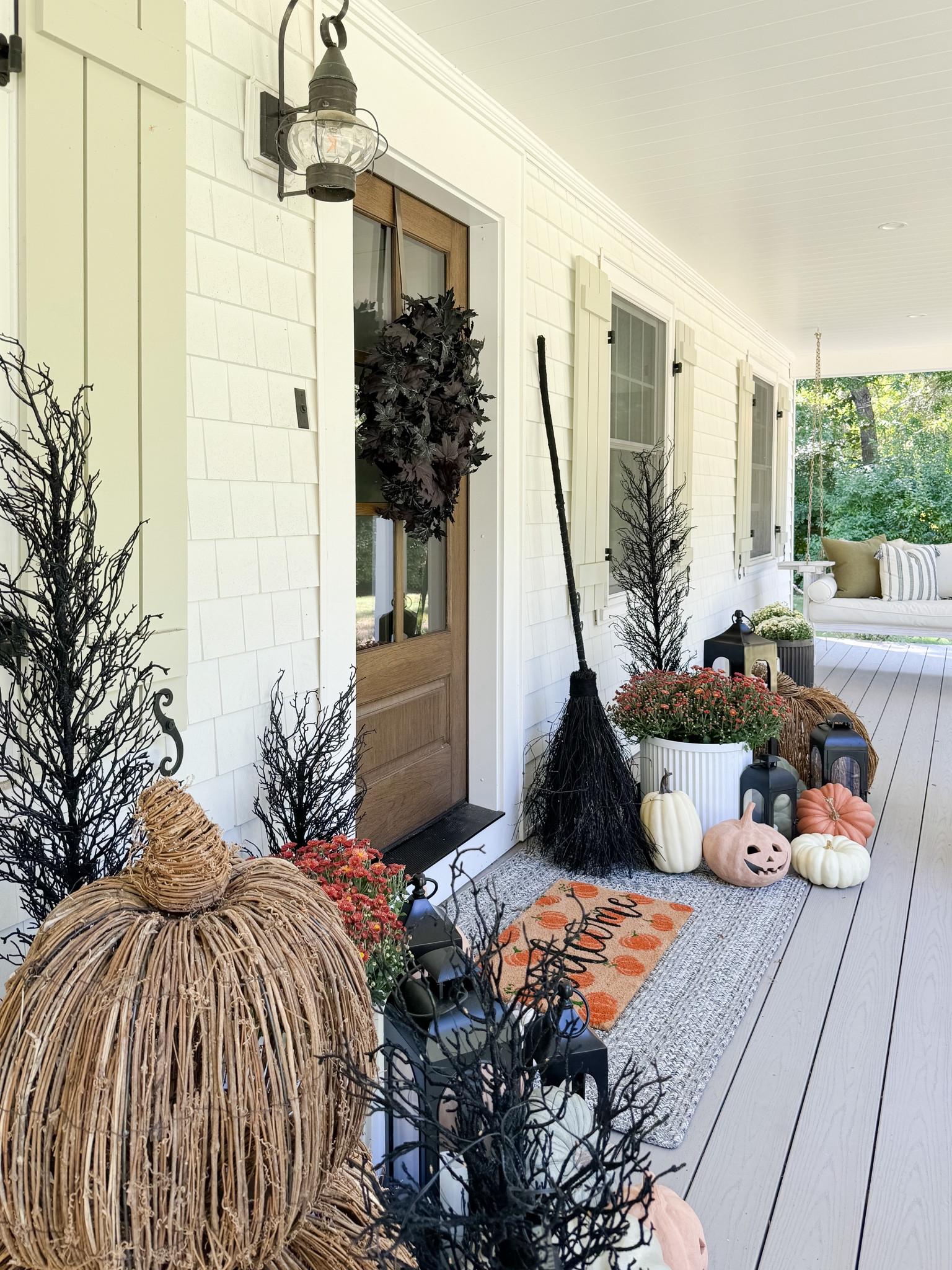 Fall front porch, Halloween decor, fall outdoor, Amazon front porch 

#LTKhome #LTKfindsunder50 #LTKSeasonal