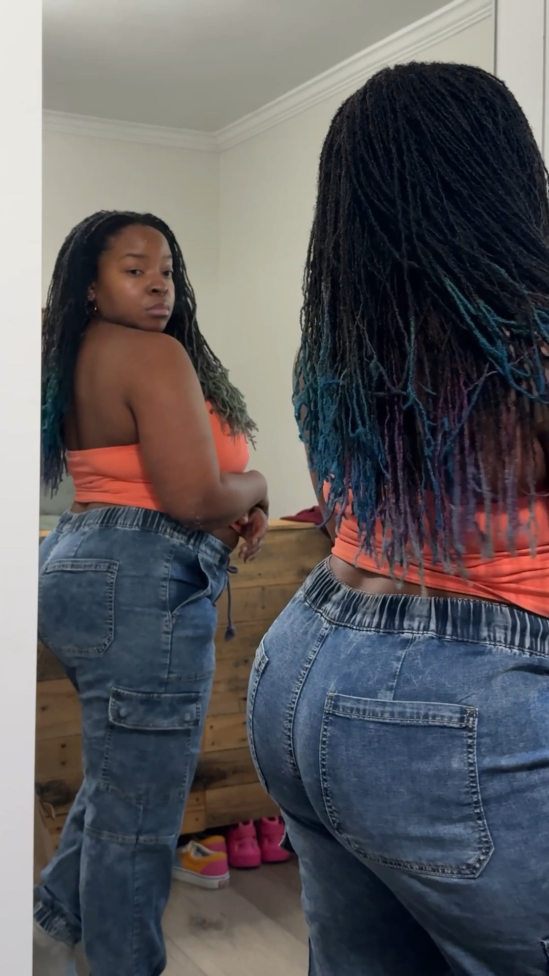 Here in Charleston there’s still a little time to soak up some warm weather, but I’m slowing transitioning in some pieces to mix and match a little. These pants were an amazing find and the fit is so comfy. I’m in my mid to high rise era and these get the job done. I’m wearing a size XL, btw! 🥰

#LTKMidsize #LTKFindsUnder50 #LTKStyleTip