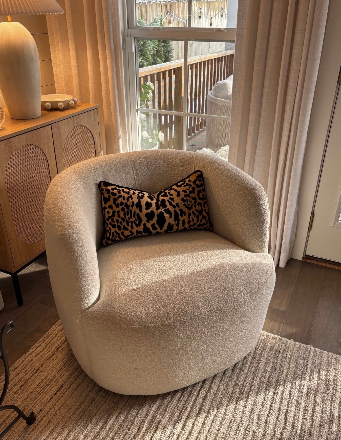 living room accent chairs & leopard pillows 🤎

#LTKHome

#LTKHome

#LTKHome