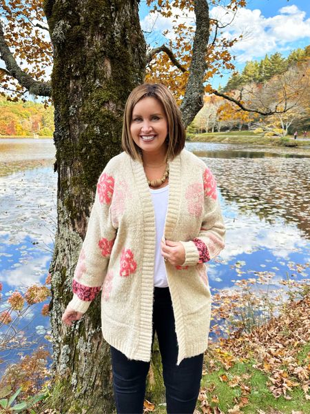 Sweater is 20% off through midnight today (Saturday) with code TREAT20

Use code LAURASTREAT for 20% off my necklace! 



#LTKSeasonal #LTKsalealert #LTKunder100