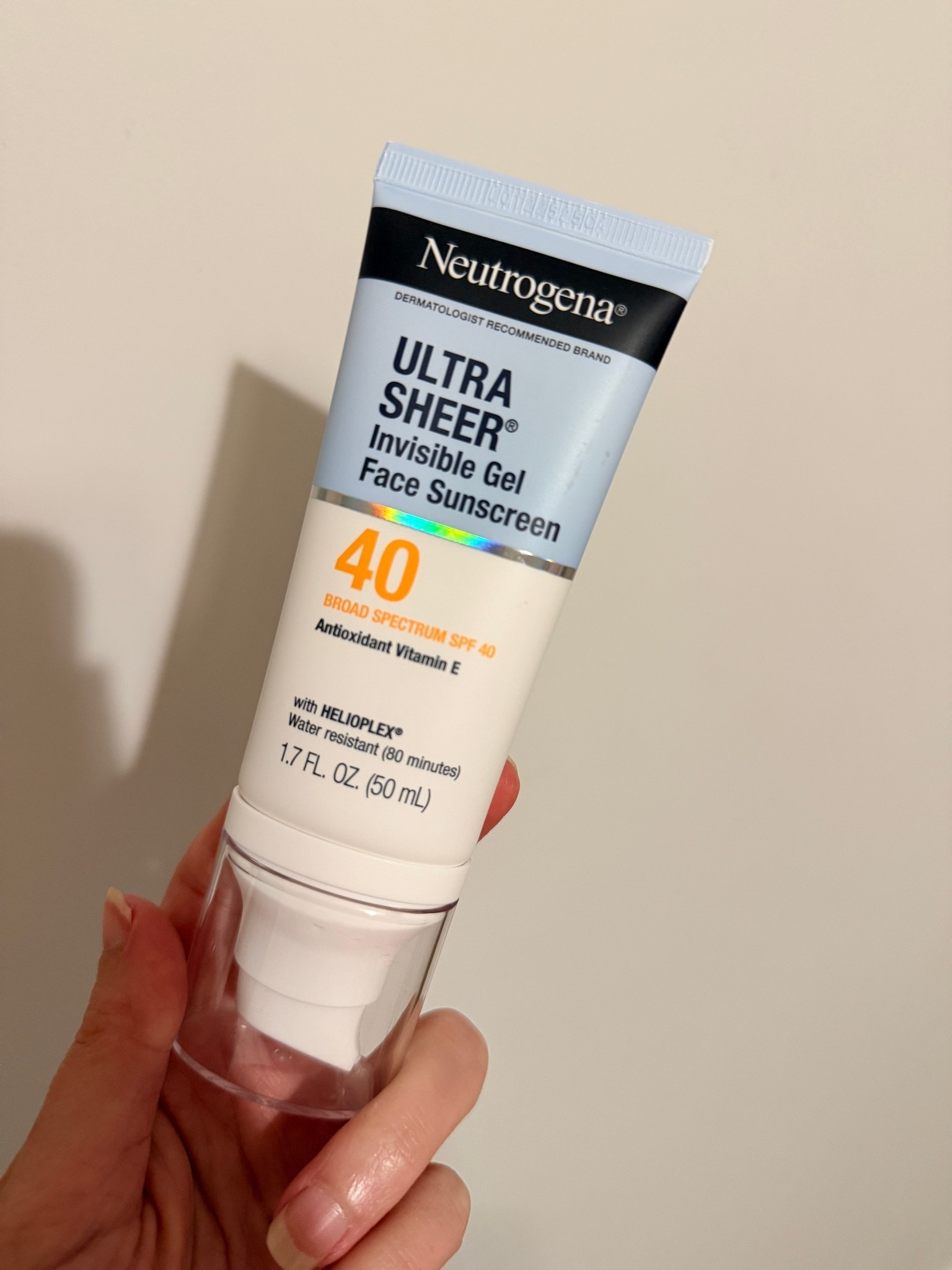 If you’re looking for a sunscreen to just keep in your purse for on the go, this one from Neutrogena is so great!

#LTKBeauty #LTKSwim #LTKTravel