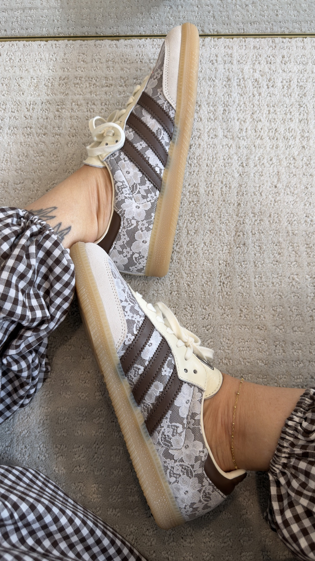 Completely obsessed… That is all! @adidas 🔥 ❤️🍂

#adidasshoes #sambas #fallshoes