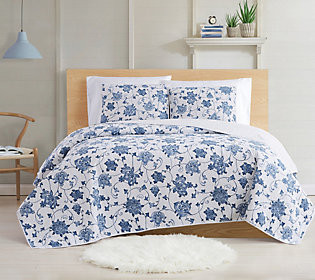 Cottage Classics Estate Bloom 3-Piece Full/Quee n Quilt Set | QVC