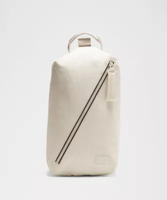 Fast Track Bag 2.0 9L | lululemon (AU)