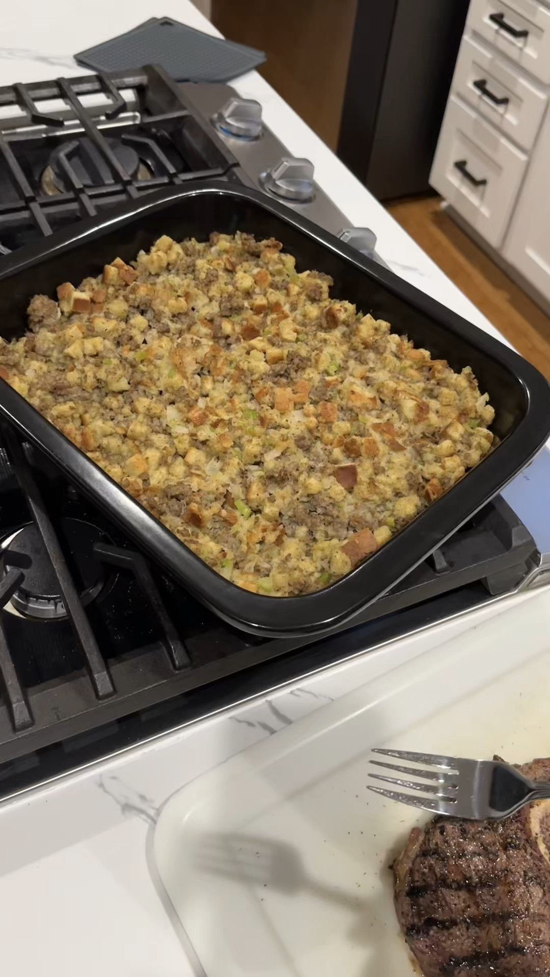 If you need an EASY holiday side that everyone loves — this is it! 🤍
This Sausage Stuffing is cozy, savory, buttery, and makes the whole house smell like the holidays.
Save this now so you have it ready for Thanksgiving or Christmas dinner!
#sipstosugars

#LTKHome #LTKSeasonal #LTKHoliday