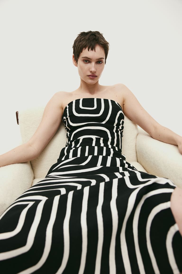 Linen-blend bandeau top - Black/Patterned - Ladies | H&M GB | H&M (UK, MY, IN, SG, PH, TW, HK)