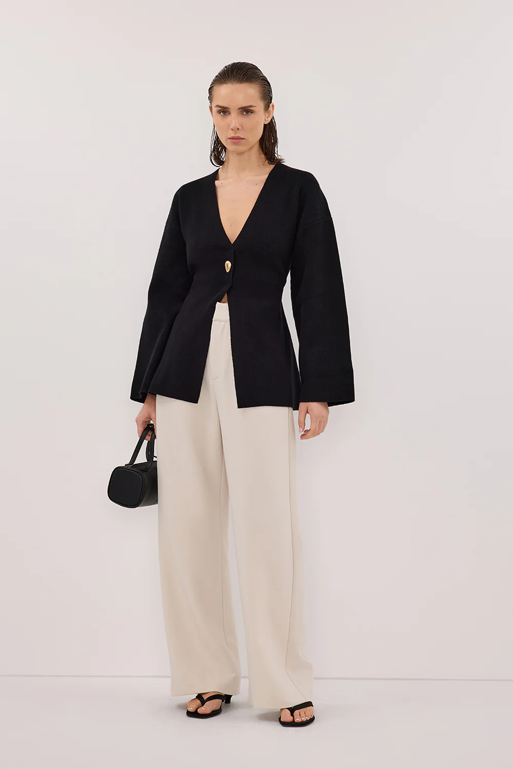 SCOUT BLACK LONG SLEEVE KNIT TOP | DISSH