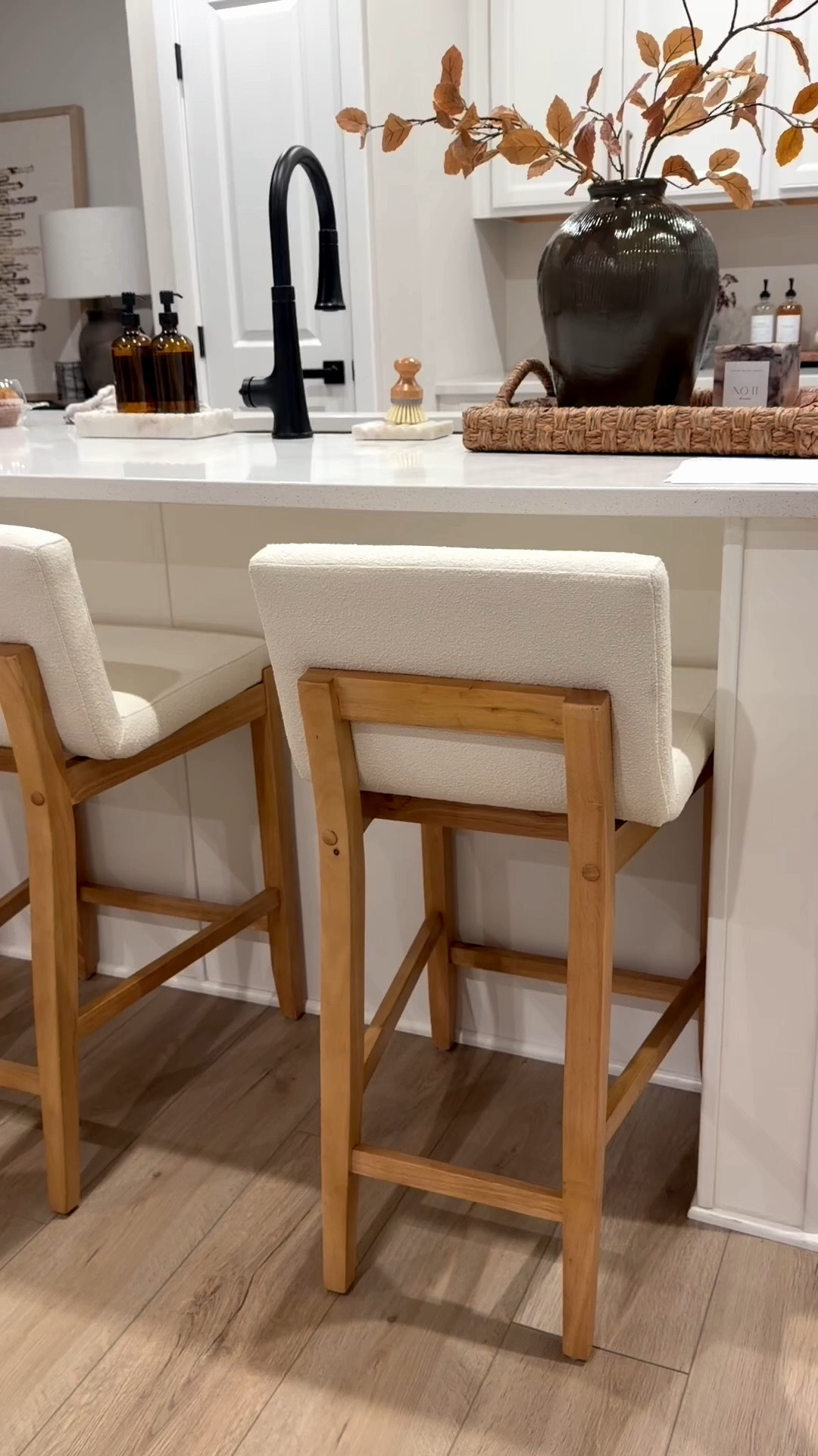 Island bar stools, bar stools, boucle stools, kitchen island styling, kitchen island bar stool

#LTKSaleAlert #LTKHome #LTKOver40