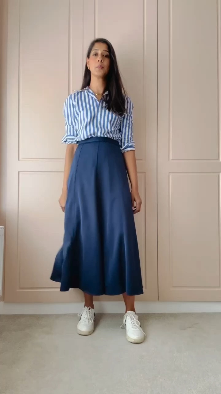 Fashion in my 40s

I have been glued to my jeans recently and thought I needed a change. Pulled out this navy satin skirt and with trainers and shirt it’s still an easy everyday outfit. 
And yes, I am probably still the only one on here that hasn’t swapped my vejas for sambas…although those are prob done too right? 😆 can’t keep up. 

@boden_clothing Blue stripe shirt 
@hobbs Blue satin skirt 
@veja Trainers
@hm Gold hoops
@monicavinader Gold chain necklace
@andotherstories Sunglasses

The skirt is a size 10 and it’s too big on me I should have gone for the 8. Def size down with this style, that’s if you like skirts that sit high waist. 

#over40style #over40fashion #over30style #over30fashion #mumstyle #everdaystyle #satinskirt #summeroutfits #summeroutfitinspo

#LTKsummer #LTKeurope