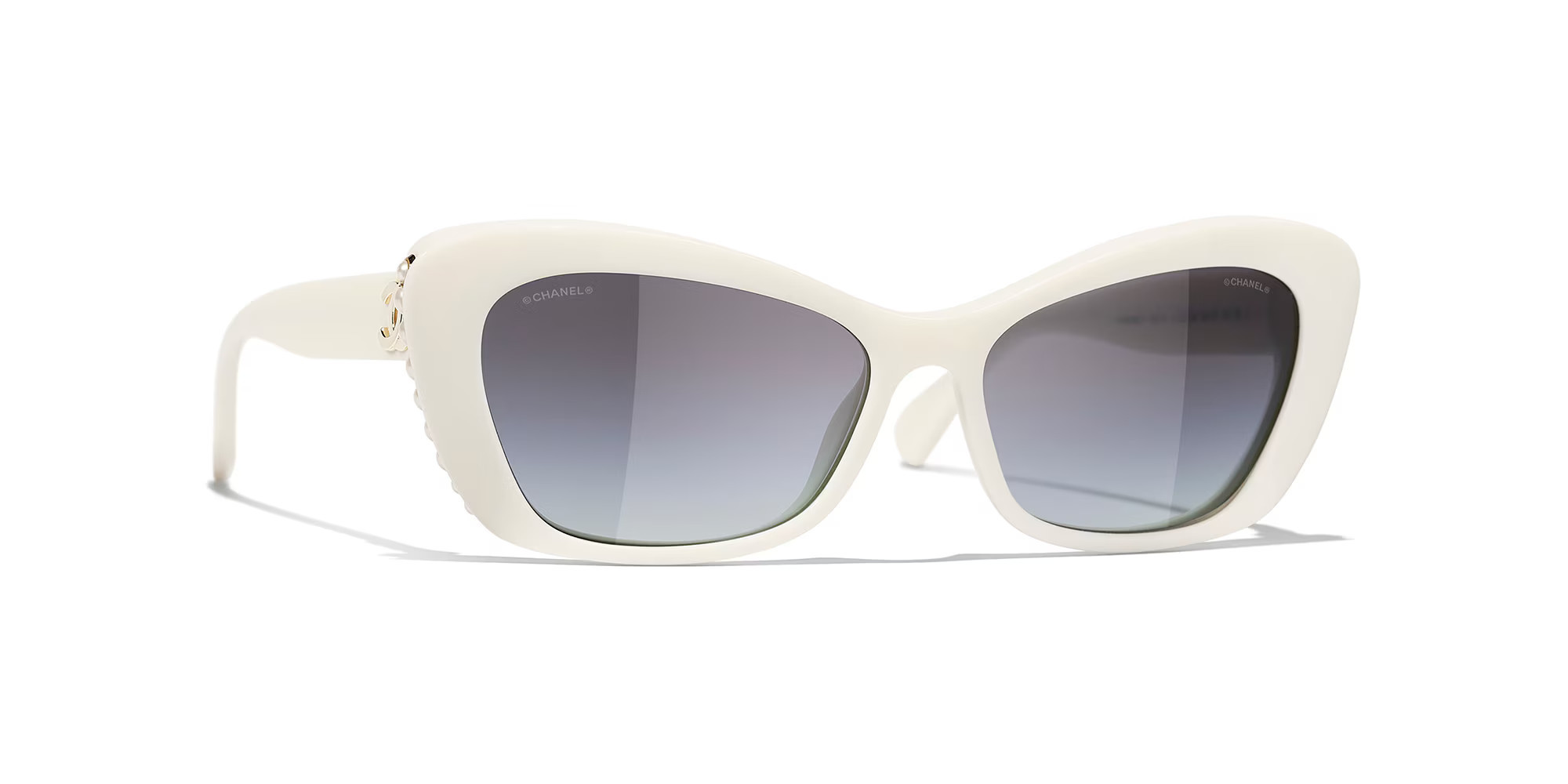 Chanel Woman Sunglass Cat Eye Sunglasses CH5481H - Frame color: White, Lens color: Grey | Sunglass Hut EU