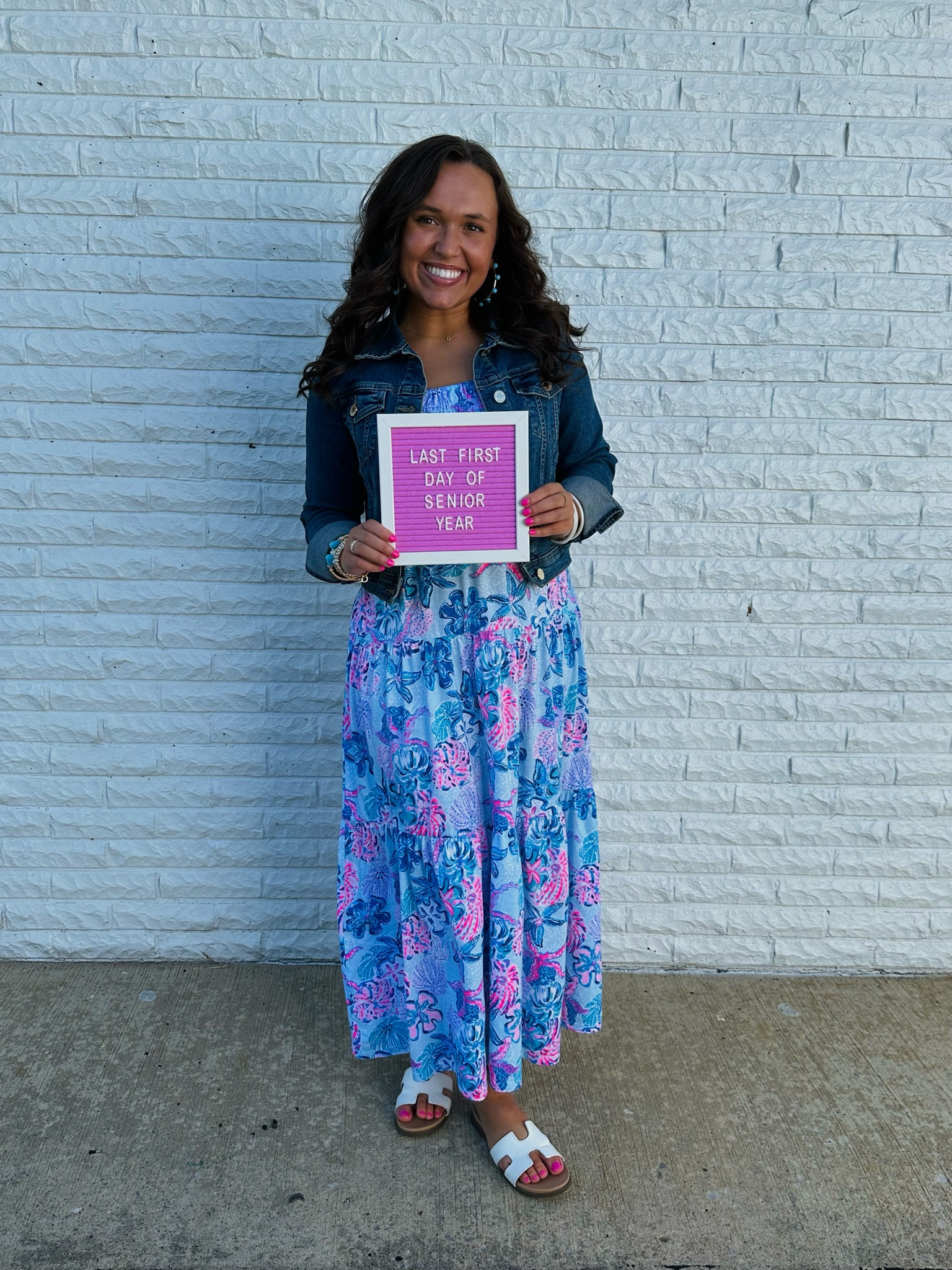 Last first day of college outfit💗  Details below! 

Lilly Pulitzer. Back to school. Denim jacket. Maxi dress. White sandals. Cute dresses. Outfit ideas. School outfits. Work outfits. 



#LTKShoeCrush #LTKWorkwear #LTKBacktoSchool