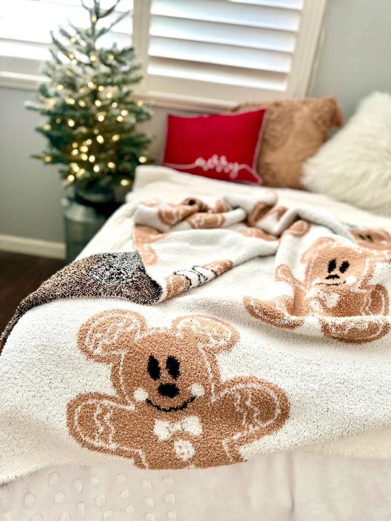 Ready to Ship: Magic Dreams Christmas Gingerbread Mouse Fuzzy Blanket Holiday Soft Cozy Winter Th... | Etsy (US)