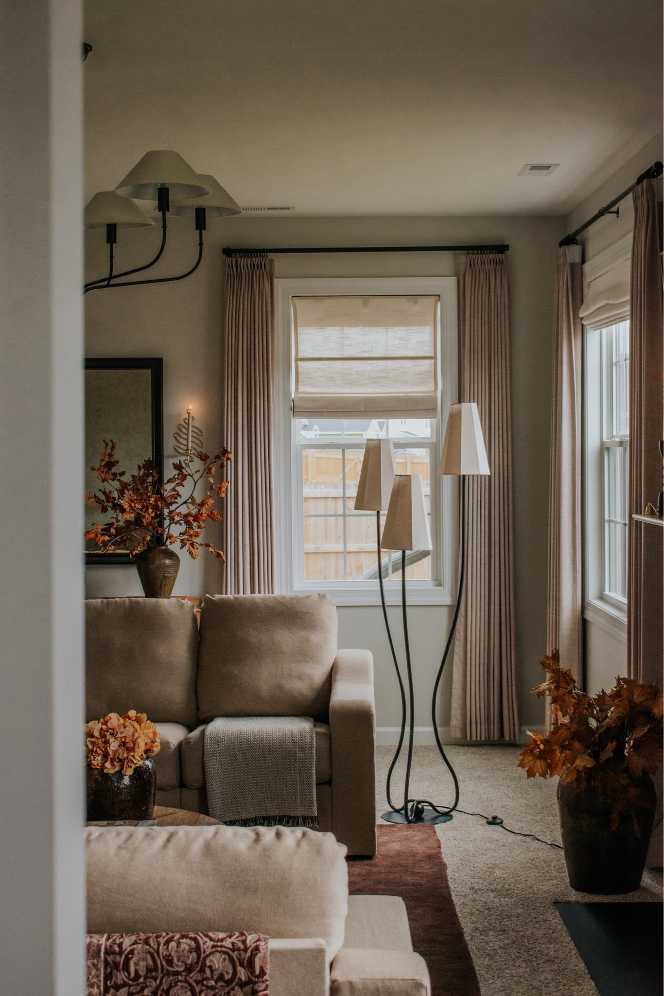 Living room inspo; fall living room; wavy lamp, warm interiors; neutral home decor; fall decor

#LTKHome #LTKSeasonal