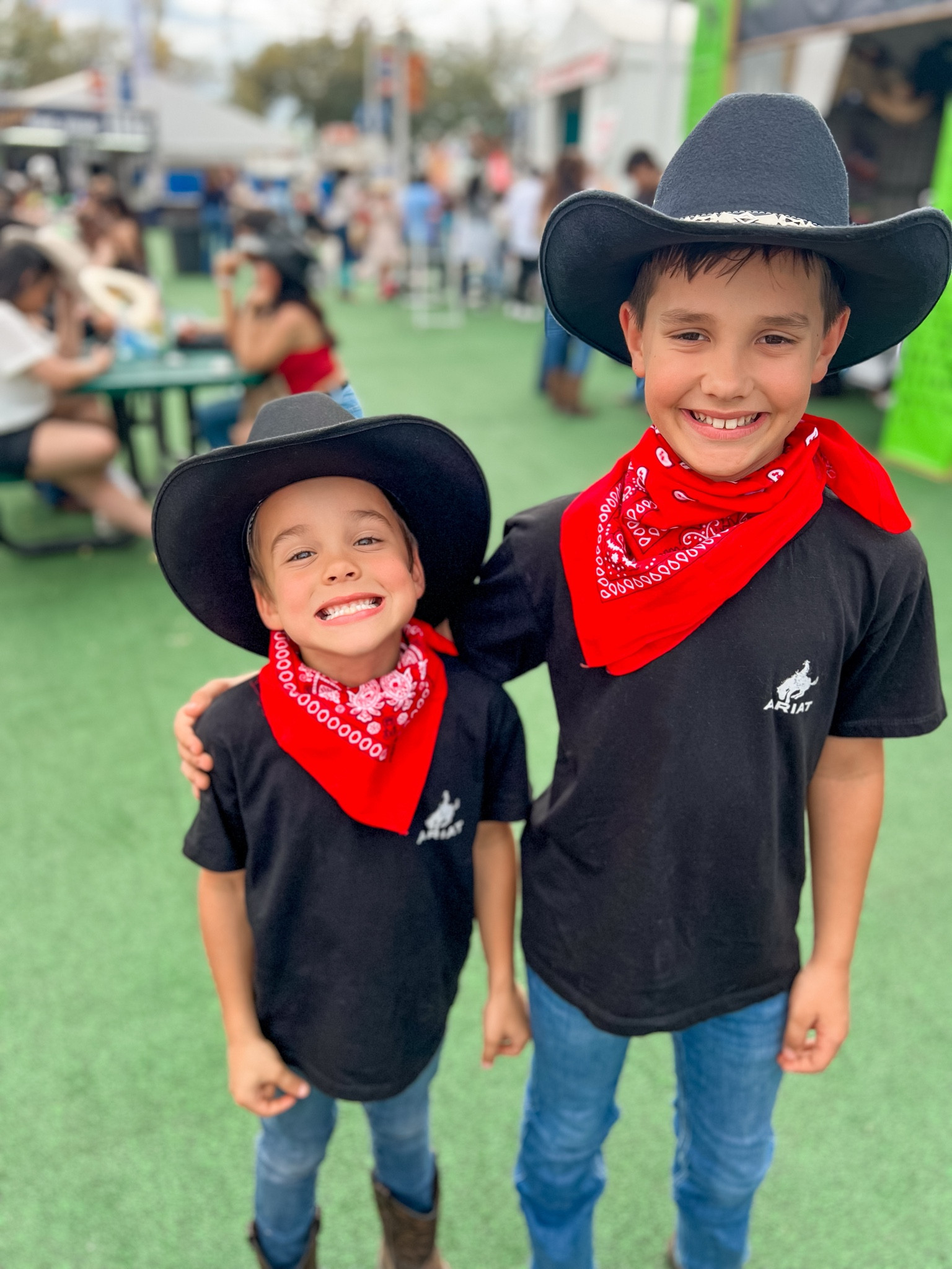 Rodeo boys!


Western wear, western wear kids, ariat, ariat kids, cowboy outfit 

#LTKkids #LTKSeasonal #LTKfamily