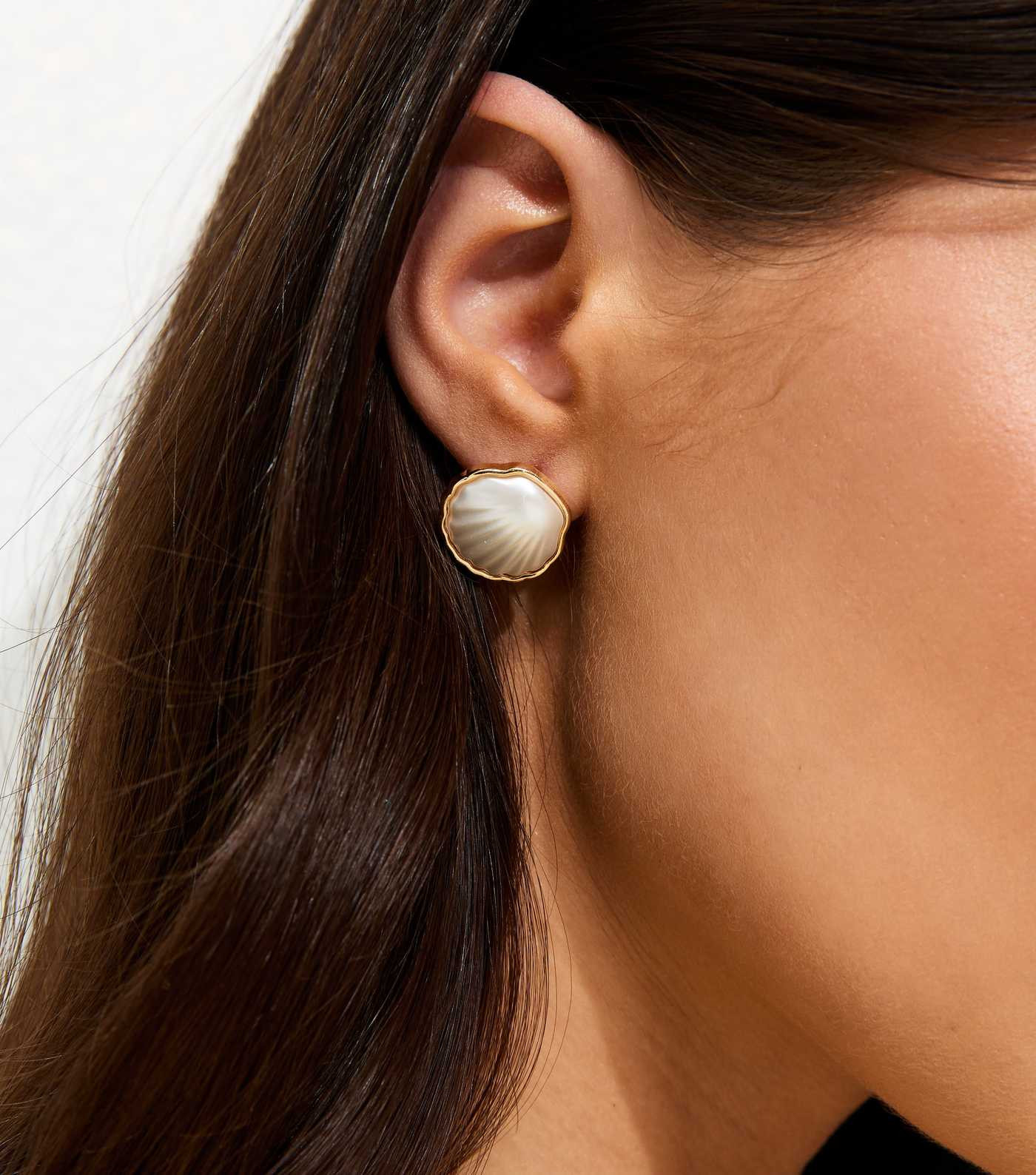Gold Tone Faux Pearl Shell Stud Earrings | New Look | New Look (UK)