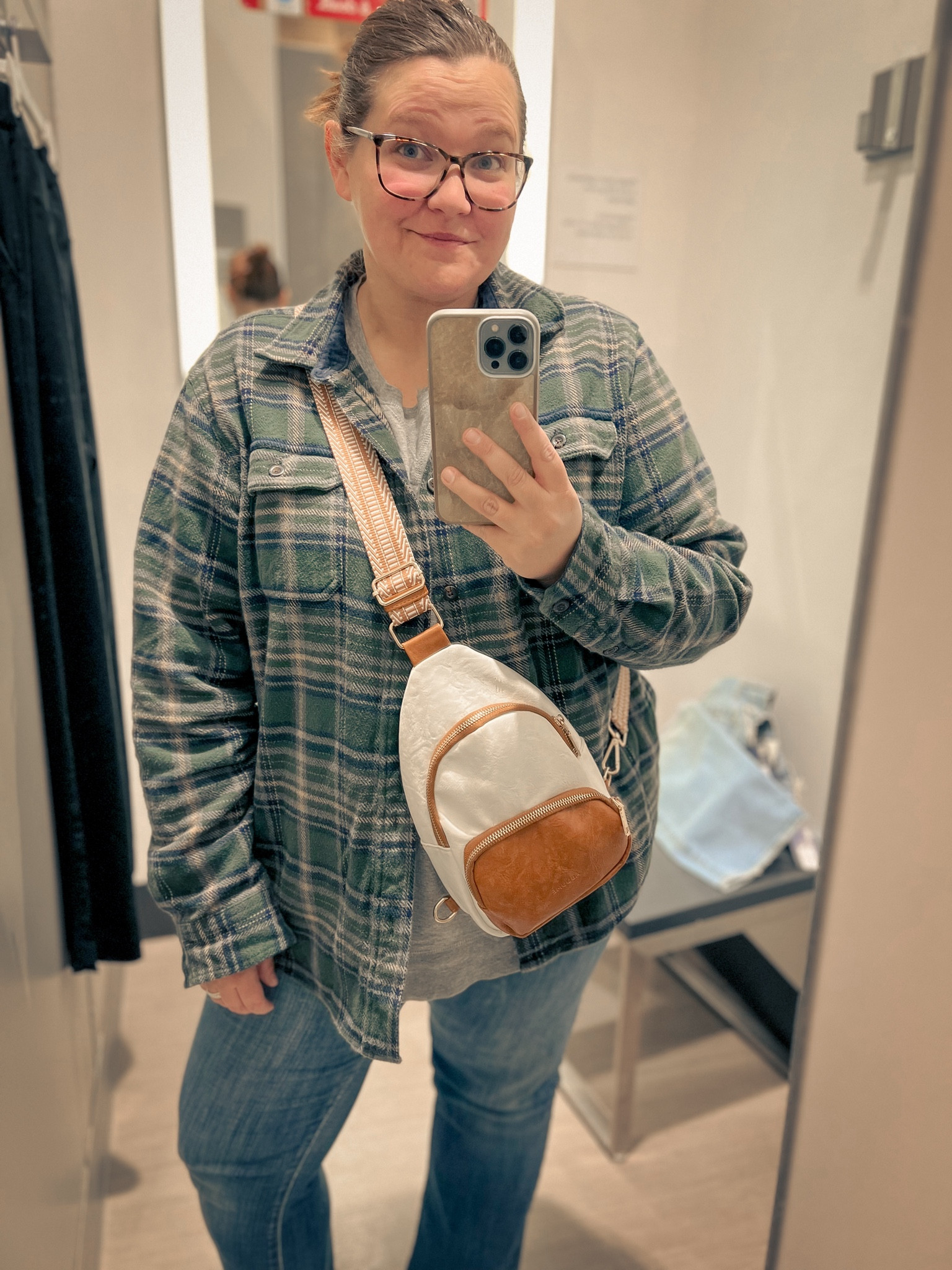 I’ve been wanting a bag like this for a while! And this one is a winner! It has card holders on the inside and is perfect to grab when in a rush and when you’re chasing the kids around a store 😂😂

#LTKMostLoved #LTKstyletip #LTKfindsunder50