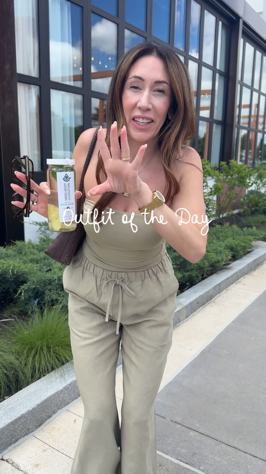 Today’s Outfit of the day is of course the @Aritzia lounge pants and the contour tank

#LTKdayinmylife #LTKootd #LTKSeasonal