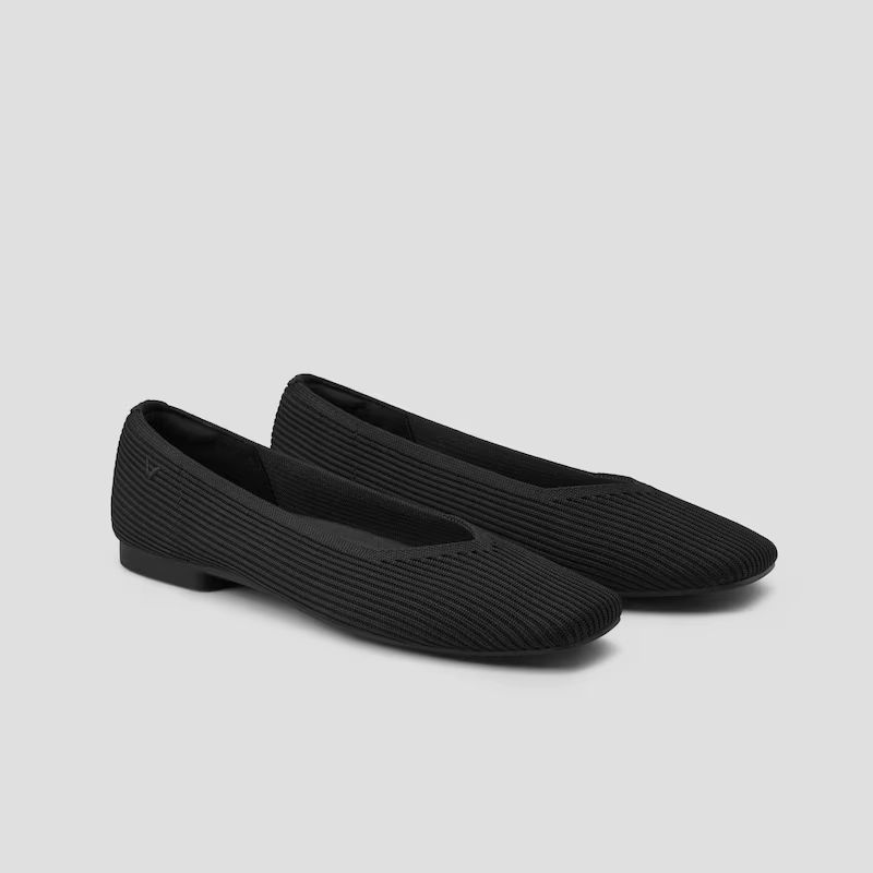 Square-Toe V-Cut Flats (Margot 2.0) | VIVAIA