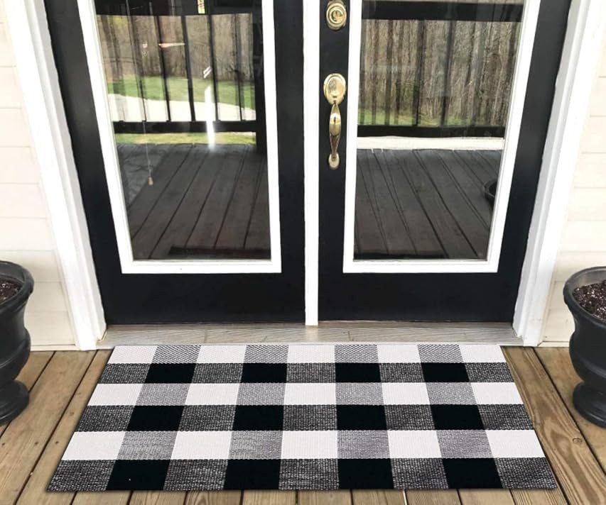 Buffalo Plaid Rug 28" x 43" - Indoor/Outdoor Black and White Checkered Rug - Area Rugs for Layered D | Amazon (US)