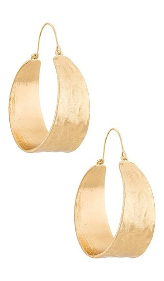 petit moments Terrain Hoop Earring in Metallic Gold. | Revolve Clothing (Global)