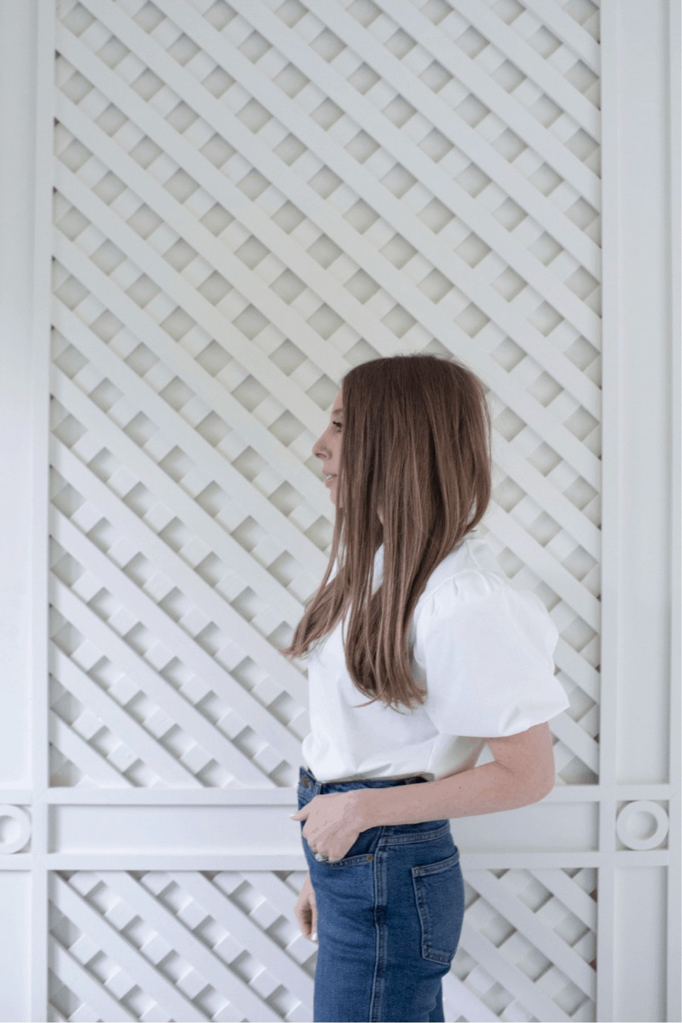 $20 puff sleeve t-shirt alert! Affordable enough to grab in multiple colors to wear all spring and summer. So easy to pair with jeans, shorts, skirts, etc 

Target finds
Women’s white shirt 

#LTKunder50 #LTKstyletip #LTKworkwear