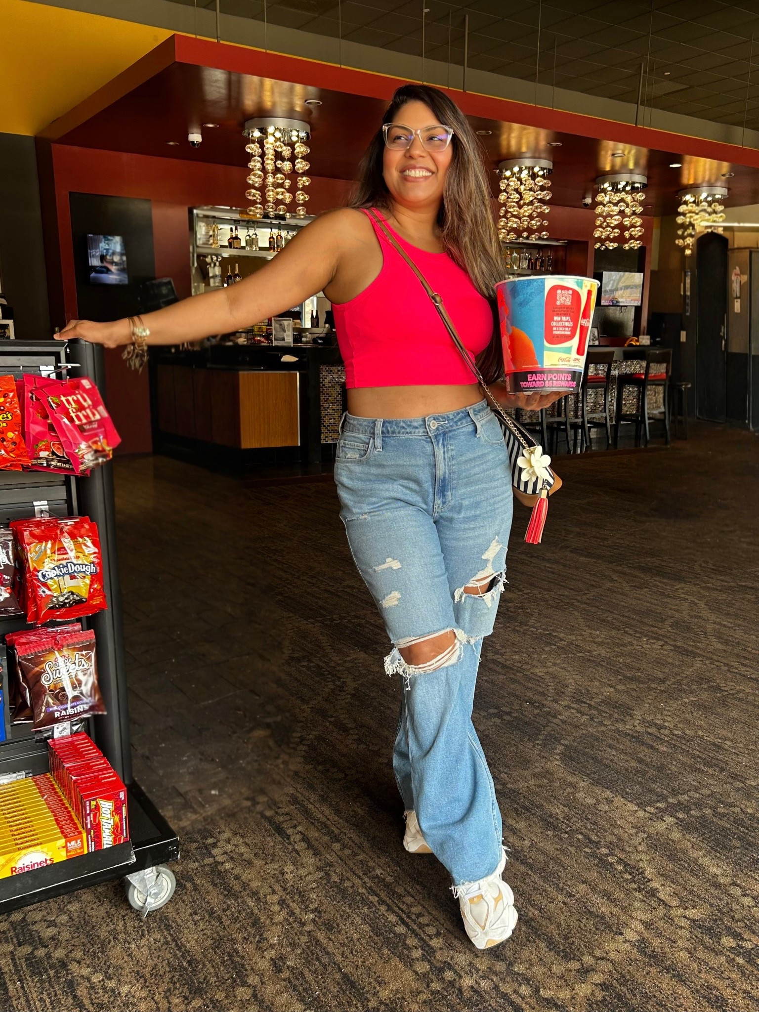 Saturday fit 😎
Top: Paragon
Jeans: Hollister