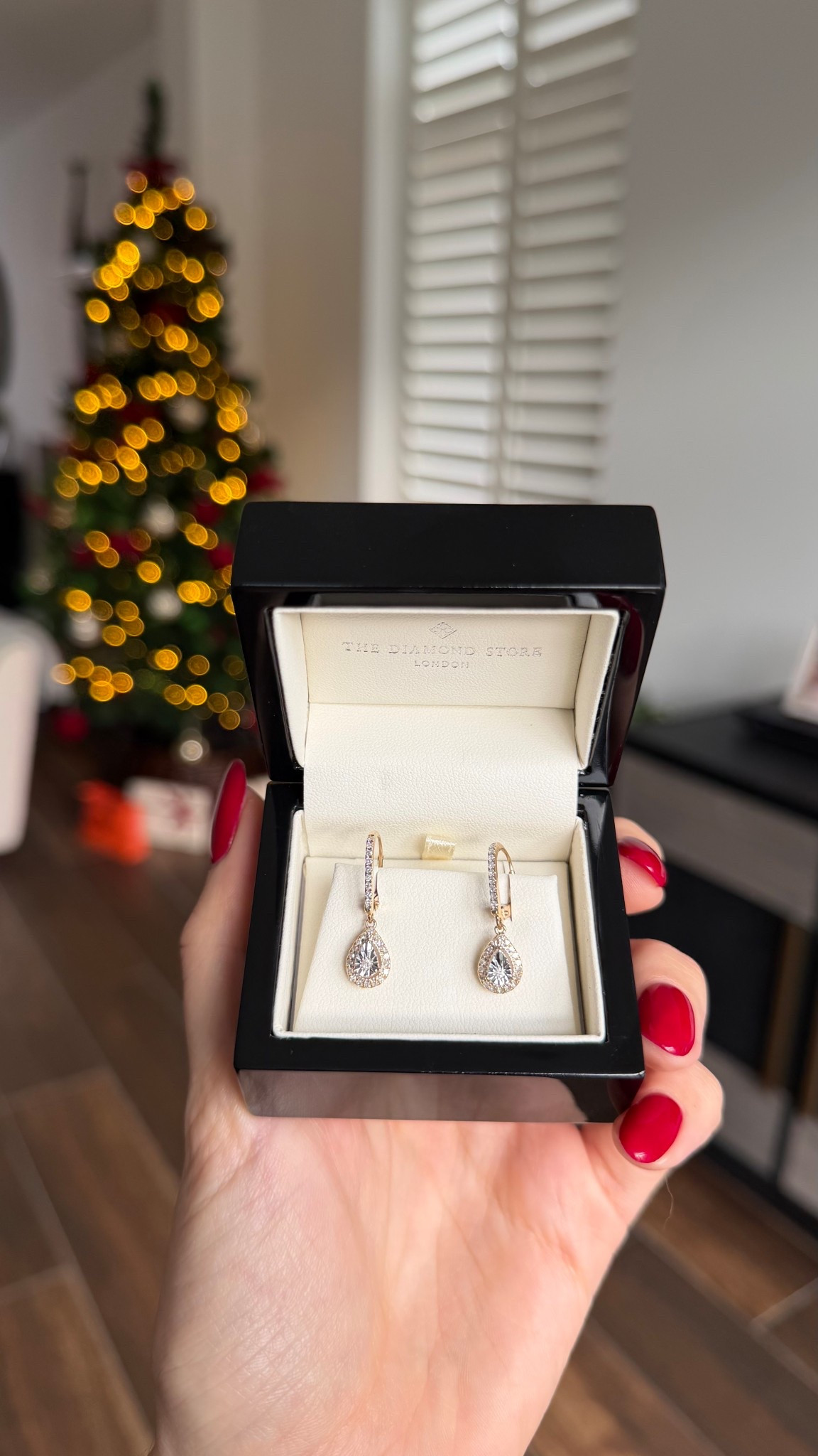 Treat yourself this festive season to diamonds ✨✨✨

Use discount code SOPHIEKNIGHT

#LTKfestive #LTKuk #LTKwinter