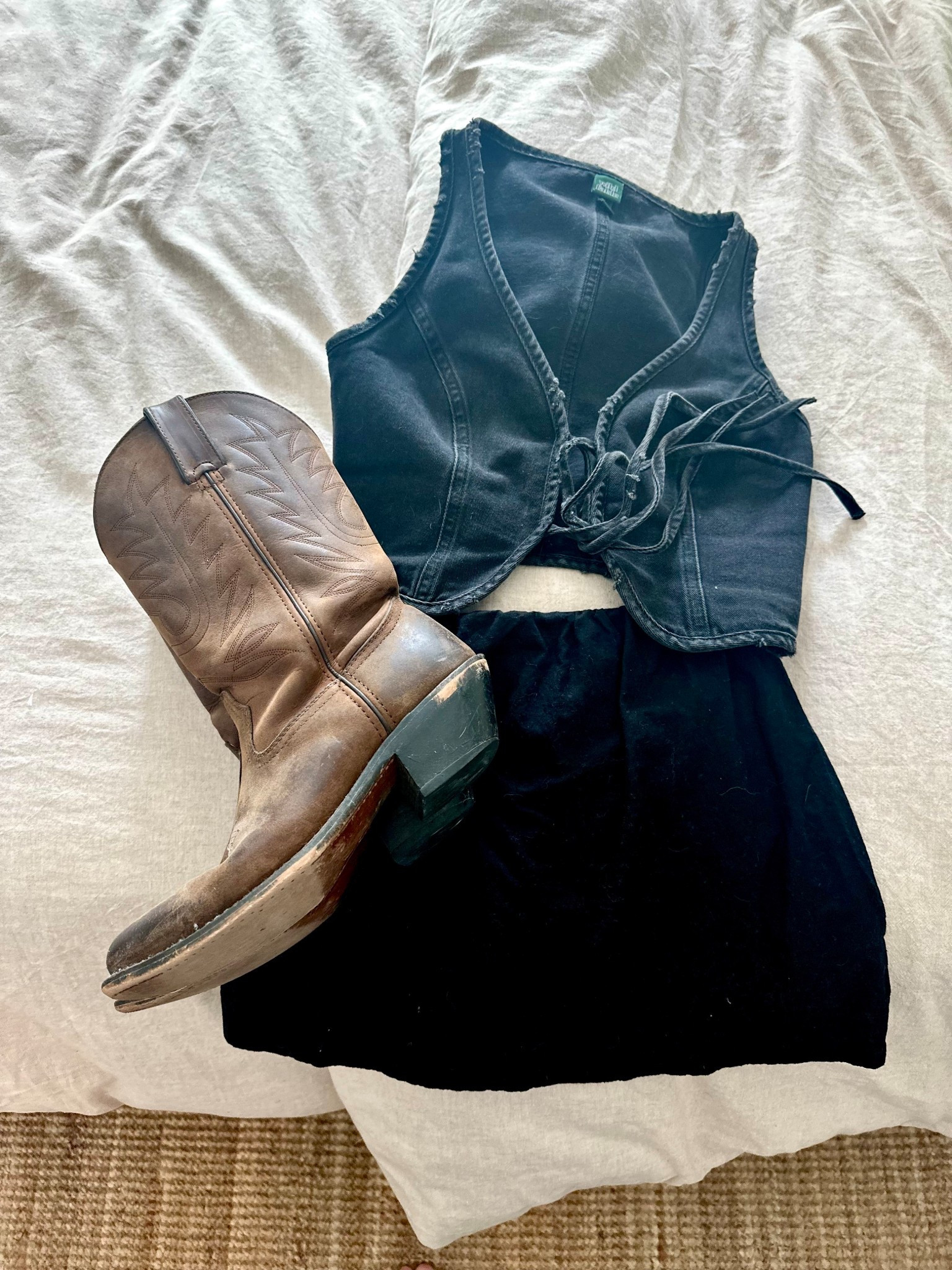 Shania Twain concert outfit 

#LTKParties #LTKFindsUnder50 #LTKStyleTip