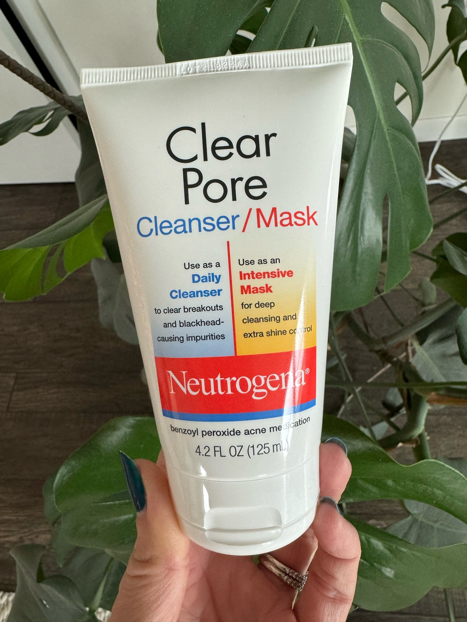 Ummmm yes please! I haven’t been able to find a pore cleansing mask that I have genuinely loved. Until today! I really wish I took a before picture, but my face feels absolutely amazing and the job that this mask did is chefs kiss! 

#LTKGiftGuide #LTKbeauty