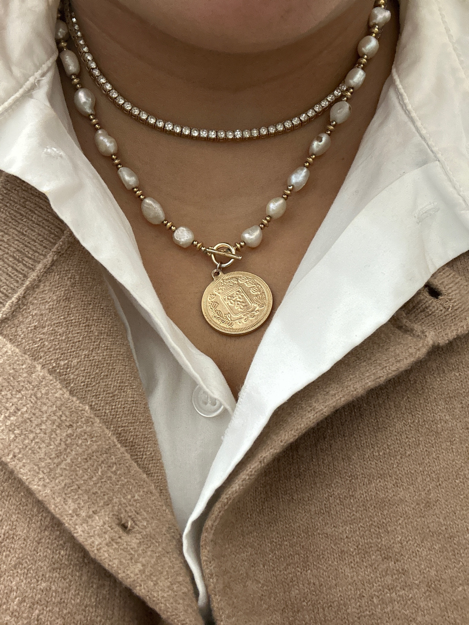Experimentingwithdecor is elevating her jewelry game with timeless elegance! ✨ Whether you love the chic sophistication of a tennis necklace or the unique beauty of a pearl necklace, these pieces are perfect for layering or wearing solo. 🤍 Both are versatile staples that add a touch of luxury to any outfit, from casual looks to formal occasions.

#LTKBeauty #LTKMidsize #LTKWorkwear