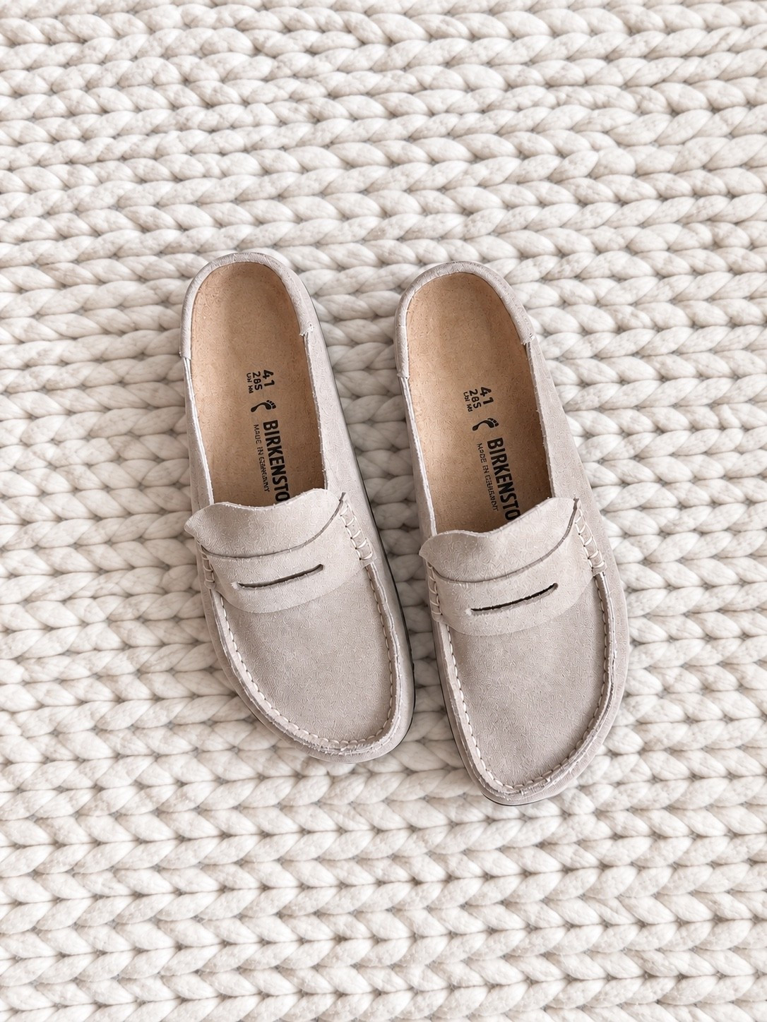 First shared these Birkenstock Naples clogs in September 2025 & one year later, I still stand by it: nothing beats the real thing. Birkenstocks are duplicated over & over, but the comfort, quality & iconic contoured footbed are worth every penny. The perfect suede clog for fall, travel days & everyday wear. A forever favorite in my closet.

Birkenstock Naples clogs - suede clogs - fall shoes - comfortable shoes - neutral shoes - casual fall style - everyday shoes - fall wardrobe essentials - classic shoes - travel shoes

#LTKU #LTKActive #LTKdayinmylife