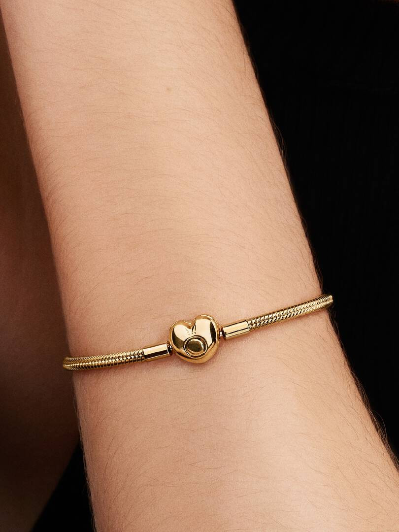 Heart Clasp Snake Chain Bracelet | Pandora US
