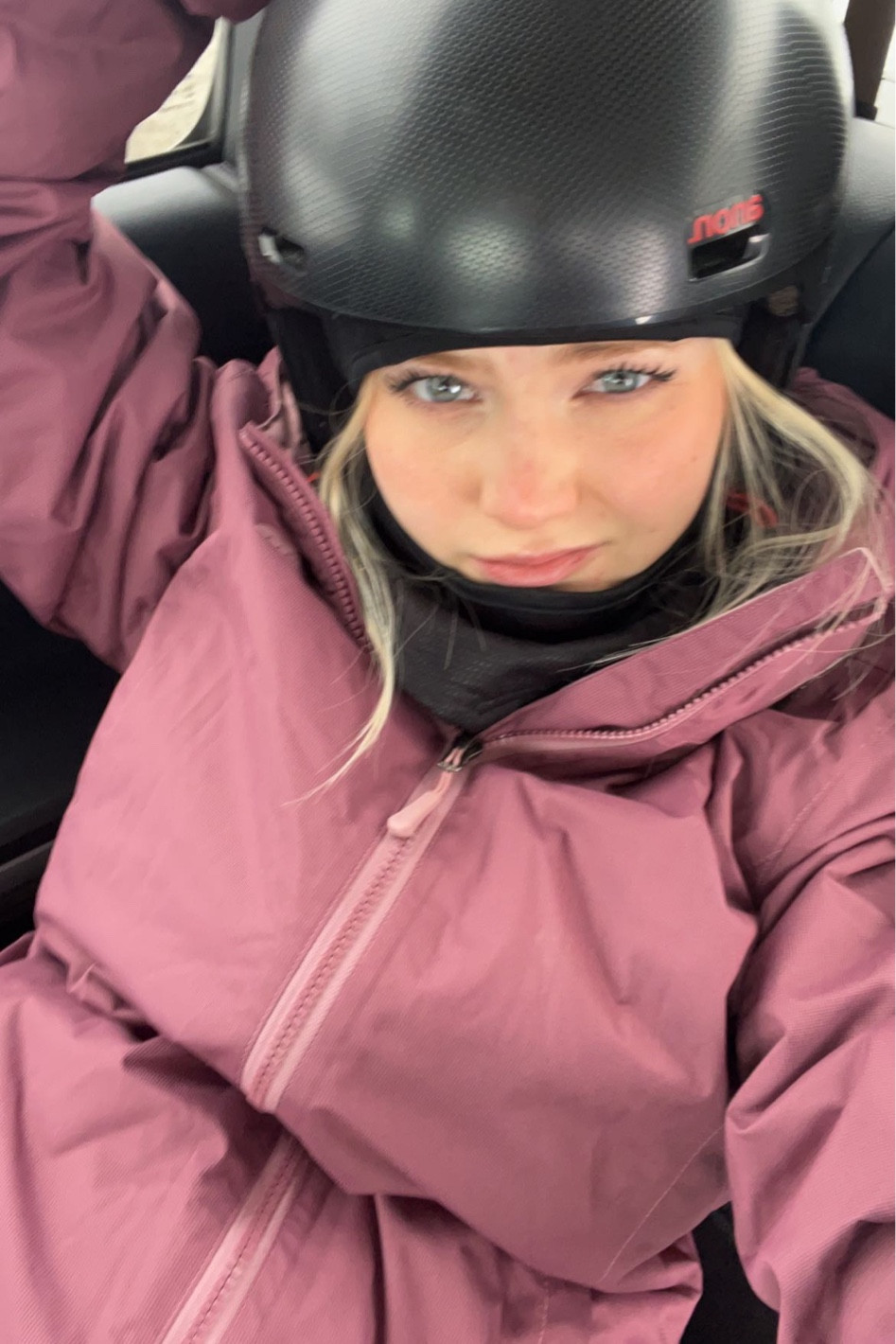 Snow Boarding 🏂❄️

#LTKActive #LTKSaleAlert #LTKxelfCosmetics