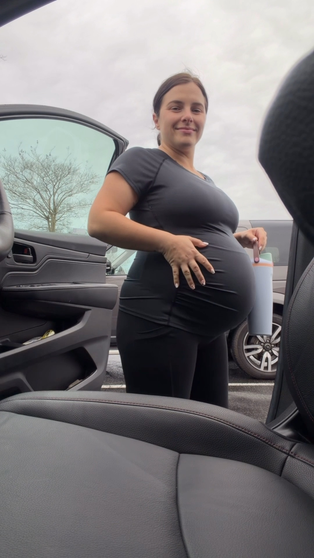 Sunday gym OOTD - tried my new Nike sneakers, so so comfortable! 

Medium in maternity top & leggings 

#LTKootd #LTKBump #LTKfitnessgoals