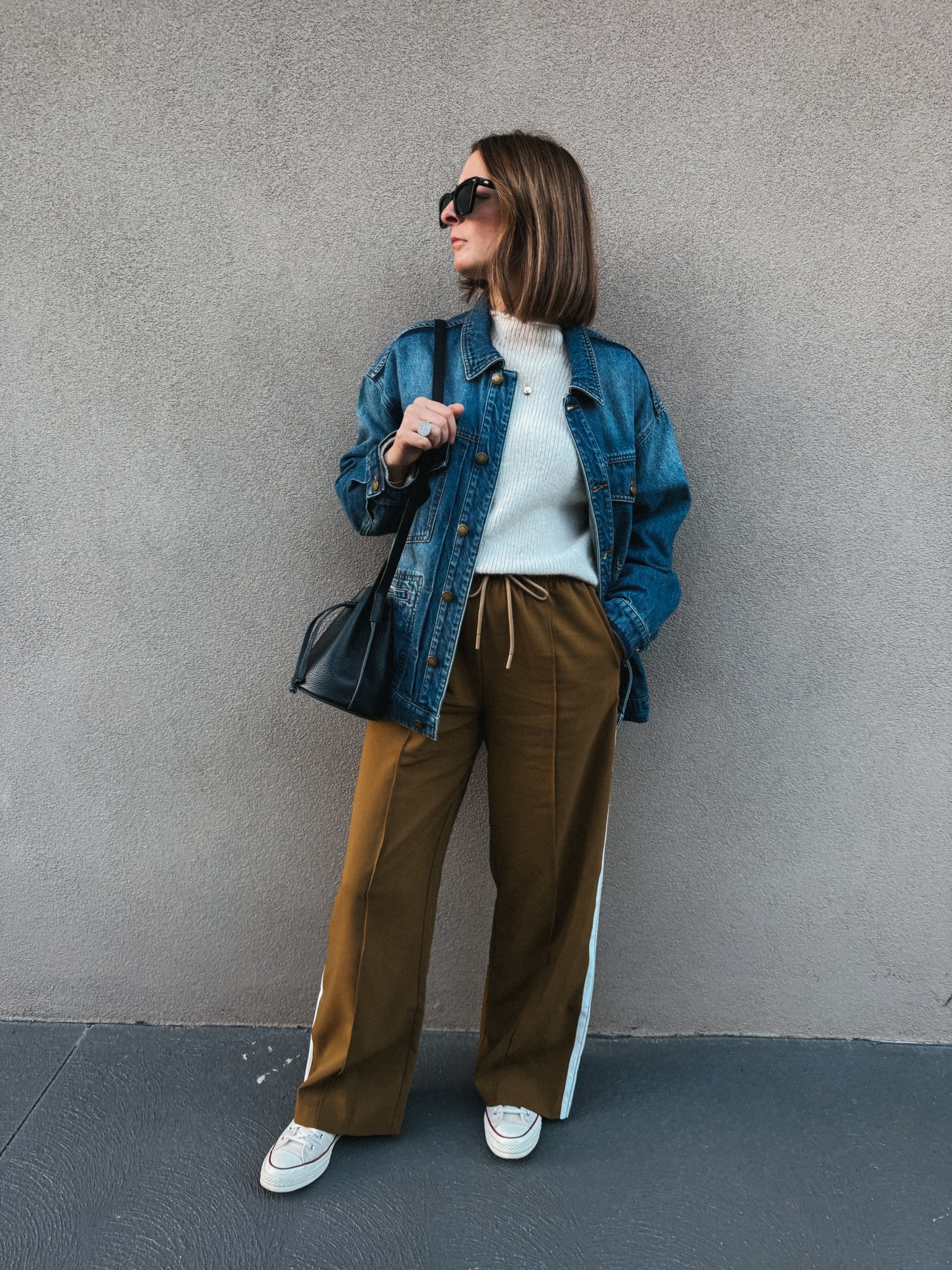 Sweater - Assembly Label. Wearing s/m
Tee - Assembly Label - sized up to a 10
Pants - Elka Collective. Wearing my usual size 8
Sneakers - Converse. Tts  

#LTKnewzealand #LTKaustralia #LTKspring