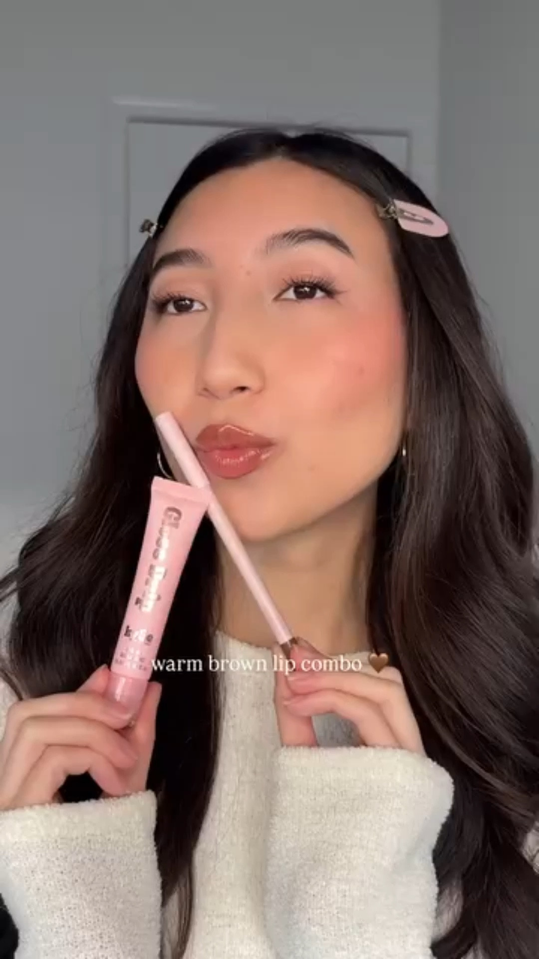 trying the prettiest warm brown lip combo @kyliecosmetics 🤎

products:
@kyliecosmetics plumping lip liner in pecan 
@kyliecosmetics gloss drip in match my energy

•
•
lip combo, makeup, kylie jenner, kylie cosmetics, kylie lip liner, kylie lip combo, brown lip liner, ulta makeup #beauty #makeup #reels #lipliner #kyliewinter #kyliejenner #kyliecosmetics

#LTKBeauty #LTKHoliday