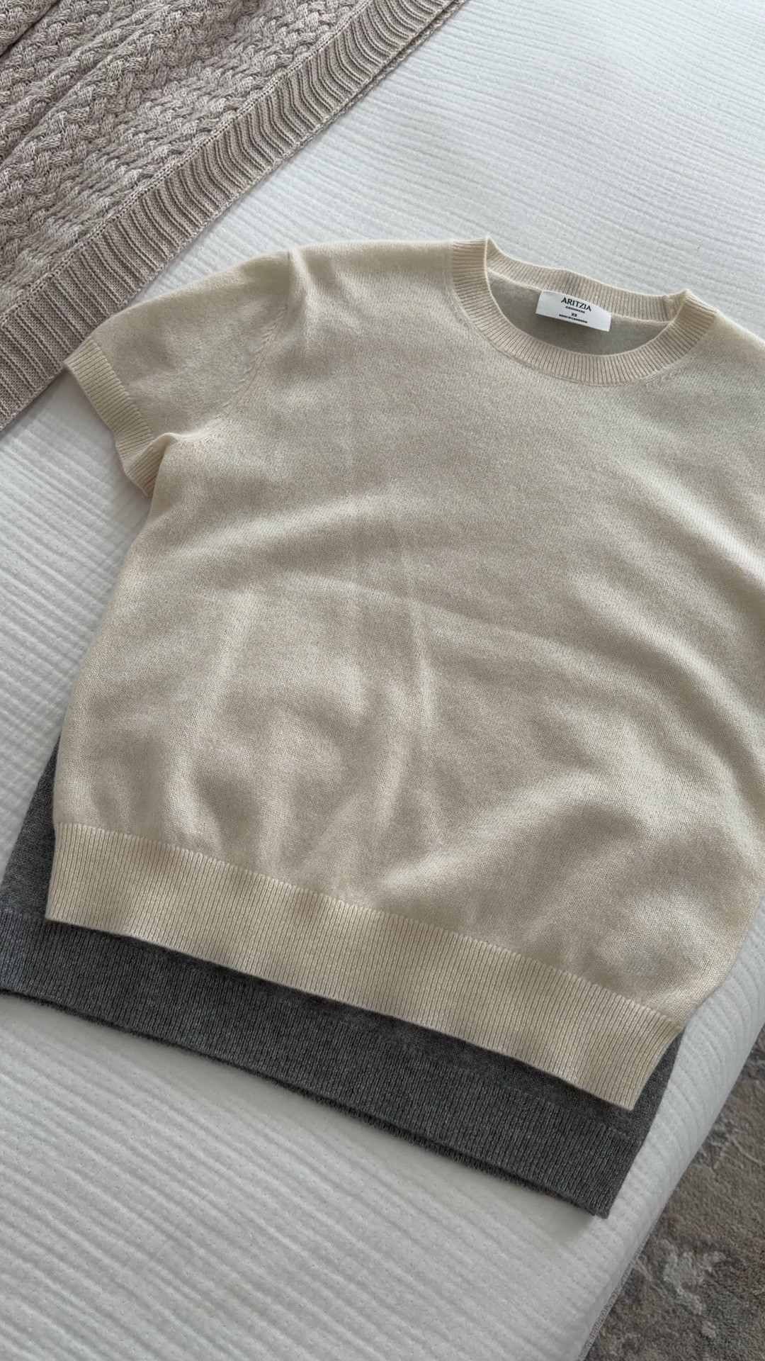 Quince vs Aritzia sweater tees. The Aritzia one also comes in cotton knit.

I prefer the blousier cut and shorter length of the Aritzia one, but if you plan to tuck the length in then quince is a good value 

Fall sweater, classic fall staple, petite friendly

#LTKPetite #LTKSeasonal #LTKWorkwear