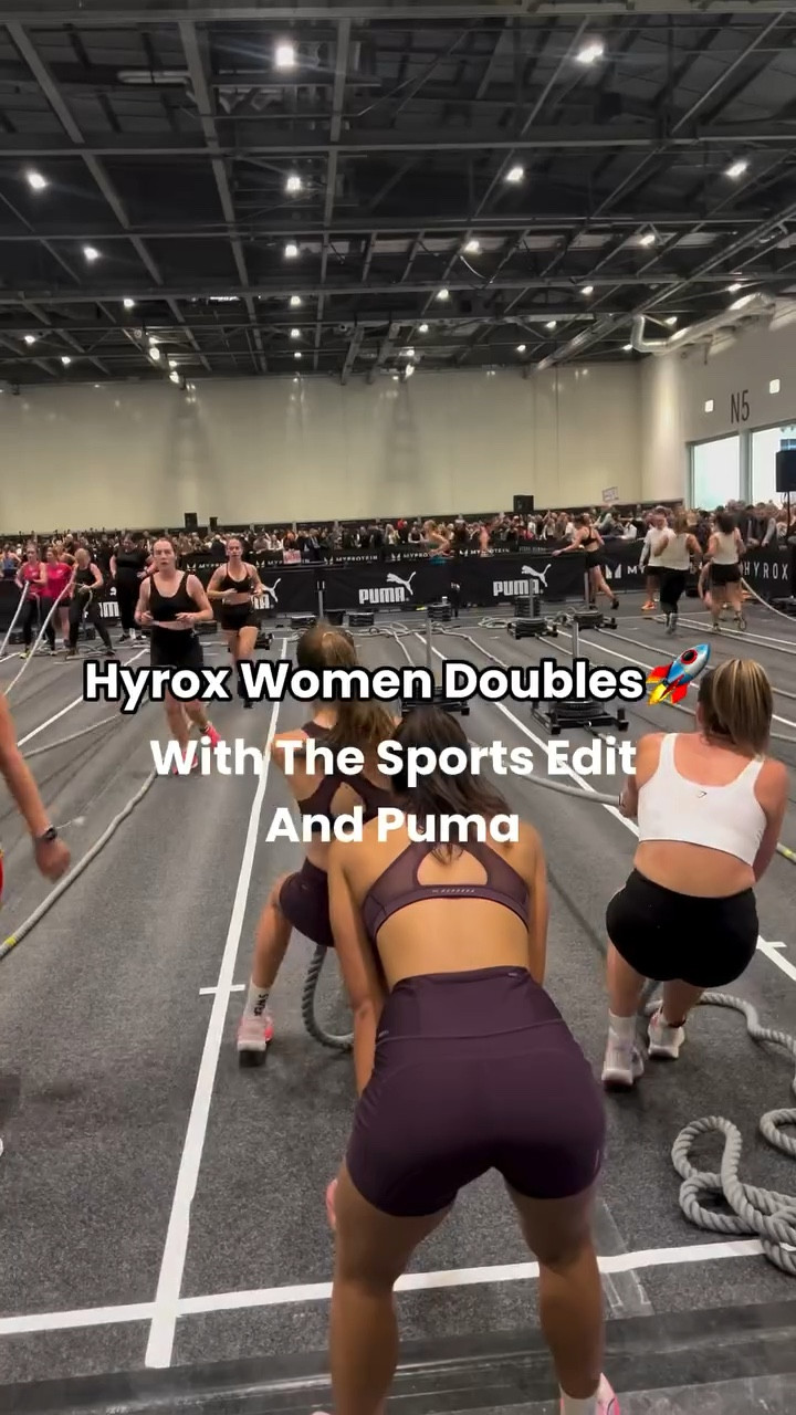 @hyroxuk Womens doubles with @trainwithdoctormon 🚀

A big thank you to @thesportsedit and @puma.uk and @siobhancafferkey @hollybradshaw 🫶🫶🫶

So much fun!!! 

Can’t wait for the next one🤩

#fitness #hyrox #hyroxtraining #hyroxworkout #hyroxuk #runninguk #physio #physiotherapist