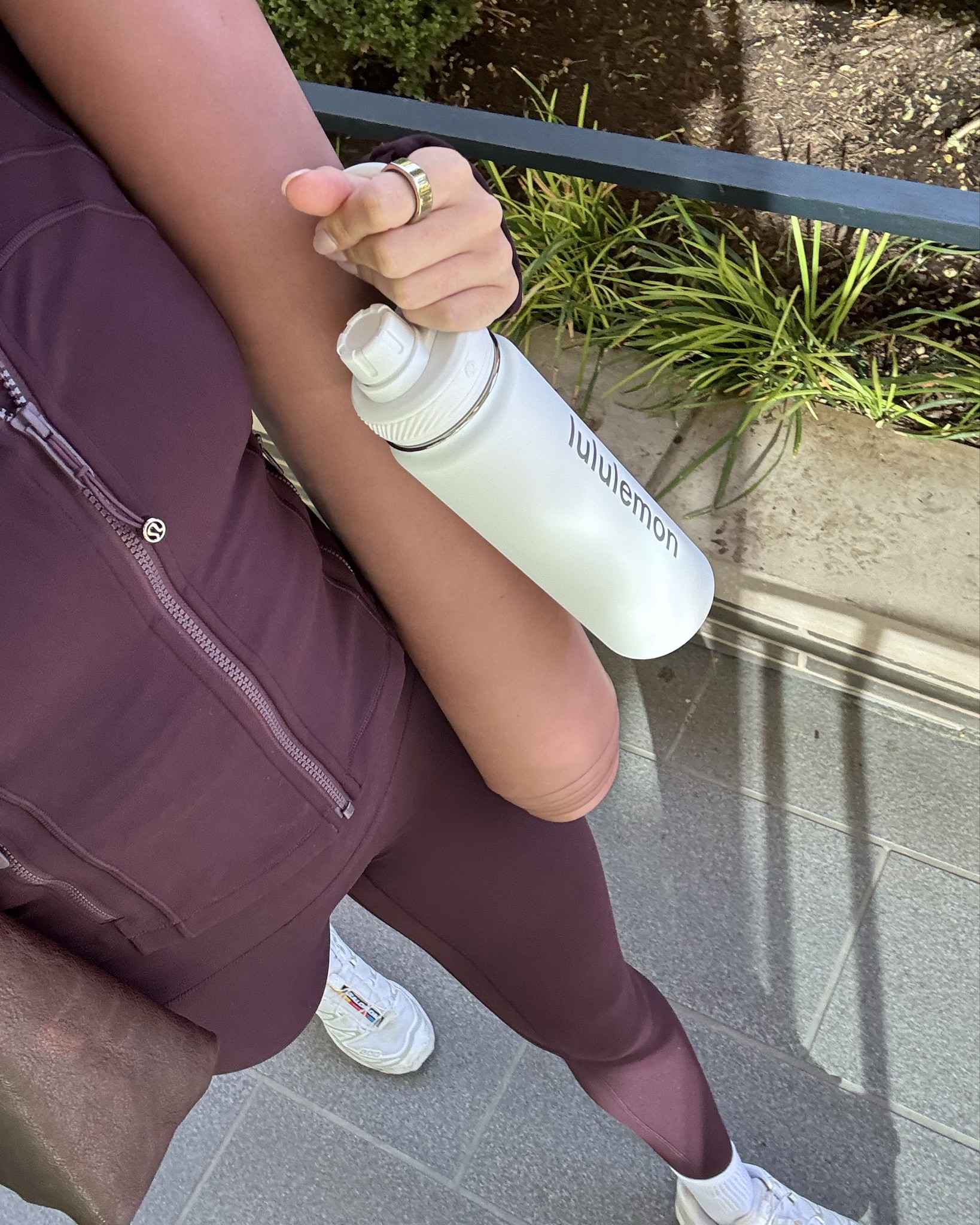 Morning routine in @lululemon 🤍 #lululemoncreator #ad