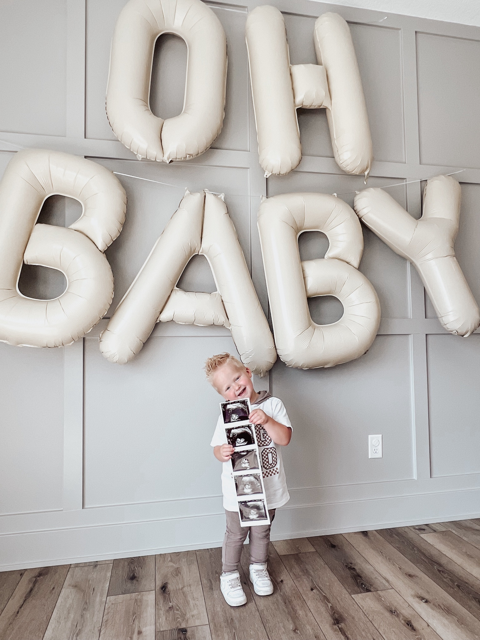 Gender reveal. Gender reveal party. Pregnancy announcement. Pregnancy announcement idea. Party balloons. Baby balloons. Toddler fashion. 

#LTKParties #LTKFindsUnder50 #LTKBaby