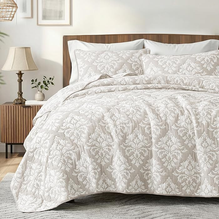 Exclusivo Mezcla Cotton Muslin Quilts King Size Beige, Soft Breathable Bedspread Lightweight Prew... | Amazon (US)