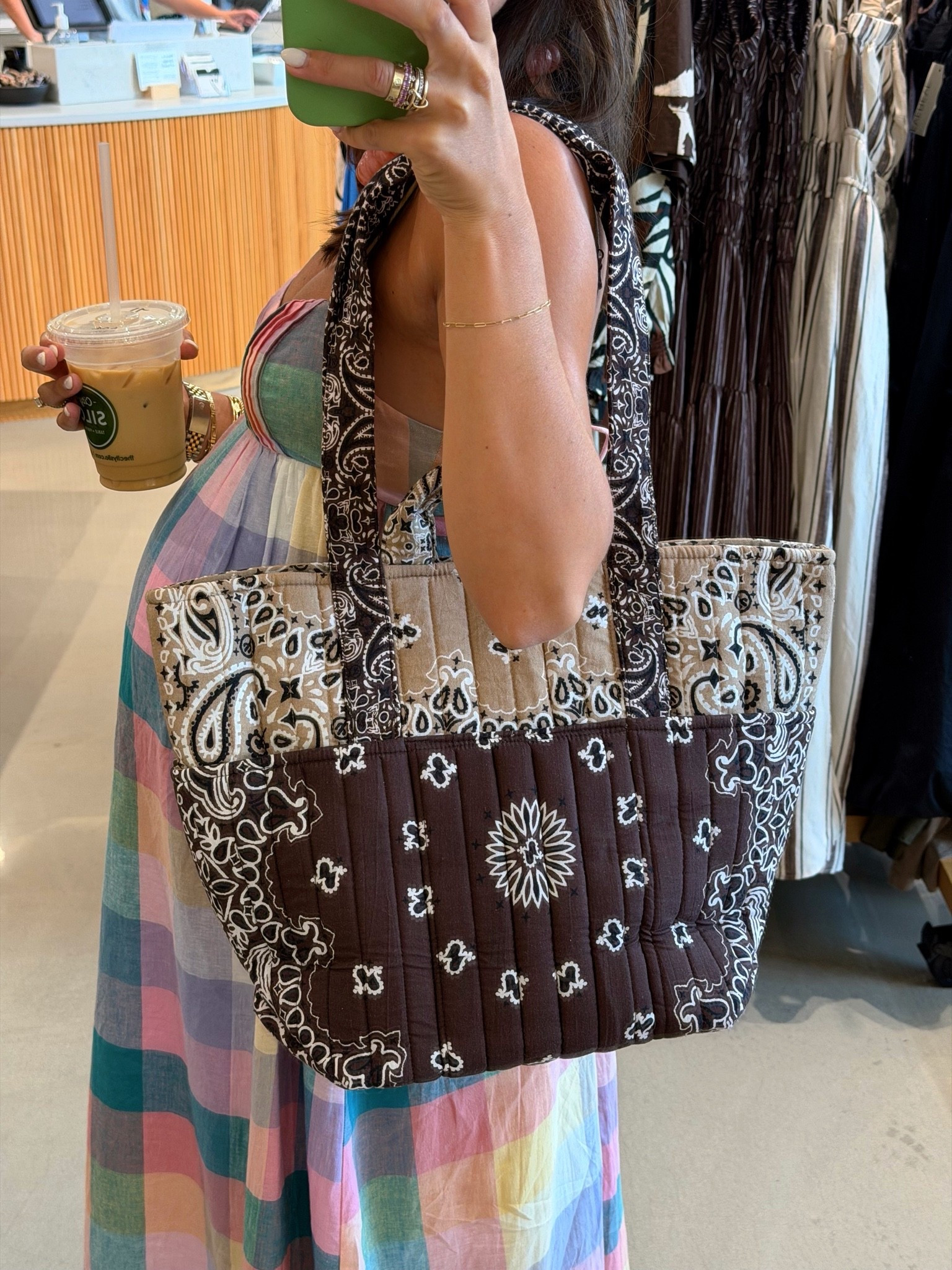 This under $70 fall inspired bag that I’m eyeing as a diaper bag 😍

#LTKmomlife
