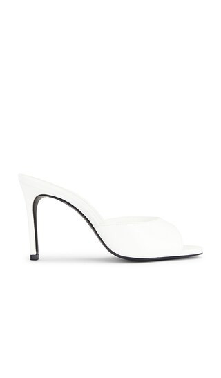 Schutz Cloe Sandal in White. - size 9 | Revolve Clothing (Global)
