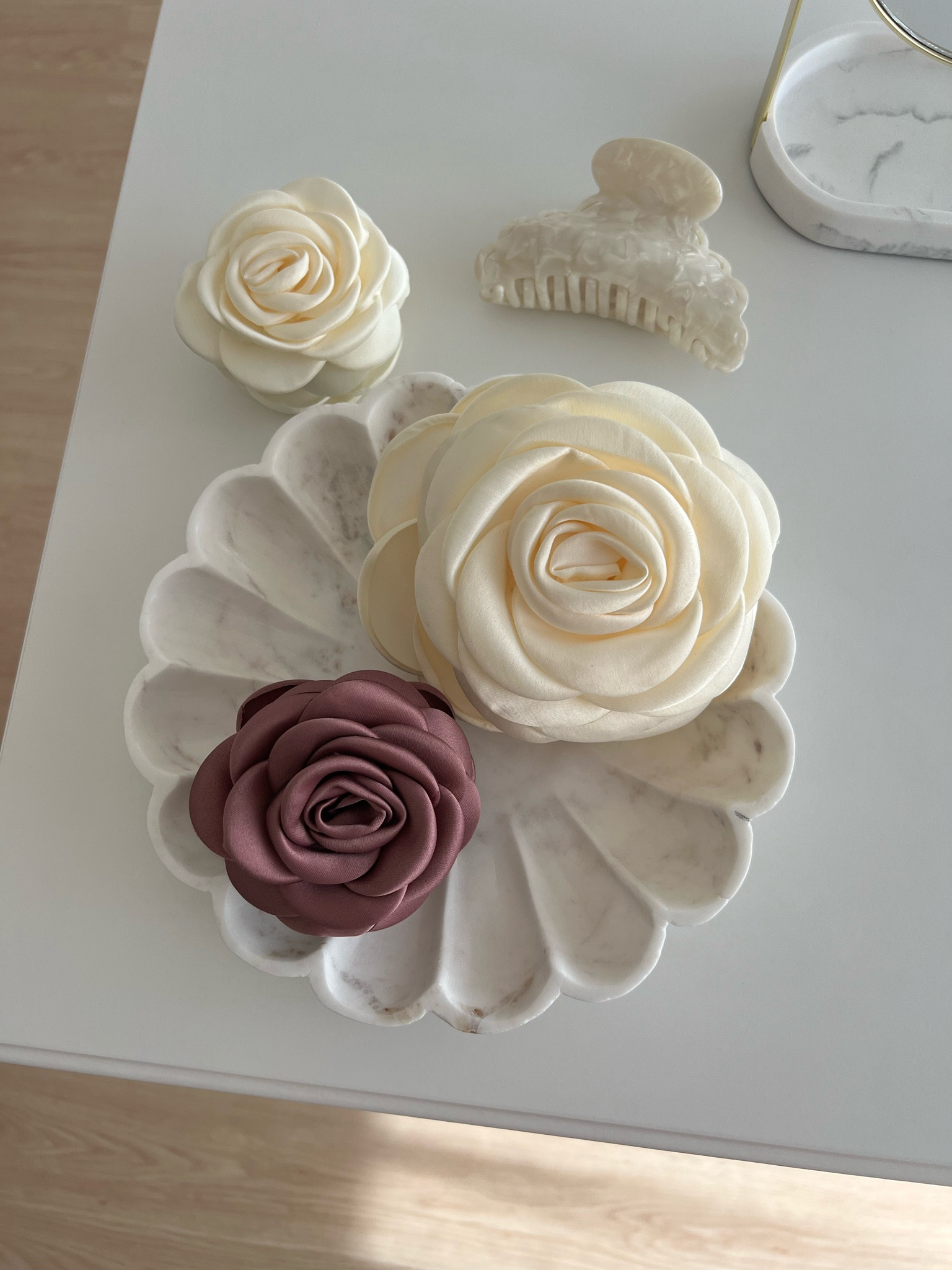 Cutest hair accessories 🤍✨🌹

#LTKeurope #LTKfamily #LTKSale