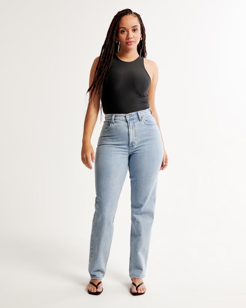 Curve Love Ultra High Rise 90s Straight Jean | Abercrombie & Fitch (US)