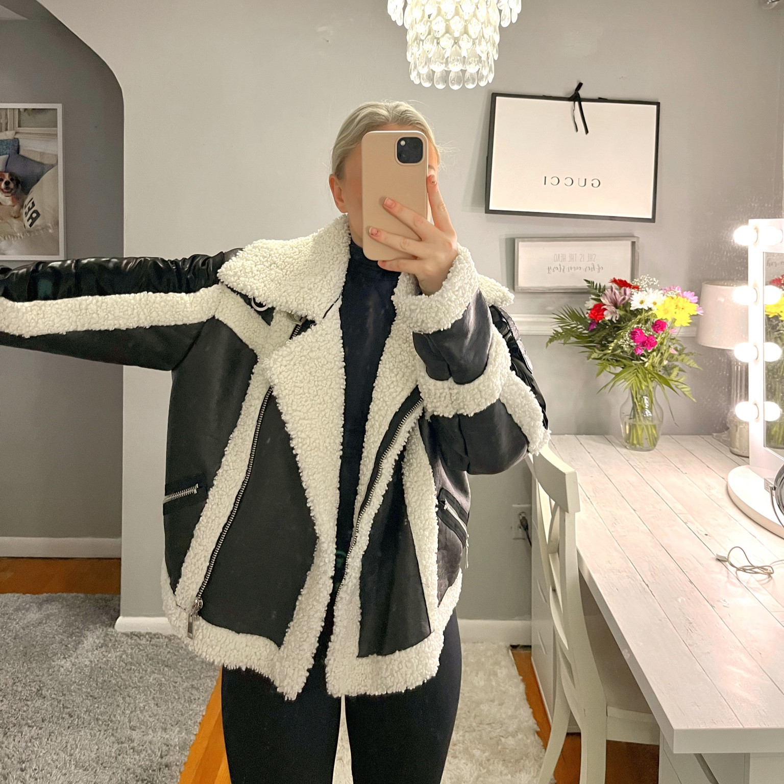 Love my #oversized #leatherjacket with the fur trim ~ 
#OOTD
#everydayoutfit
#wintercoat 

#LTKSeasonal #LTKFind #LTKstyletip