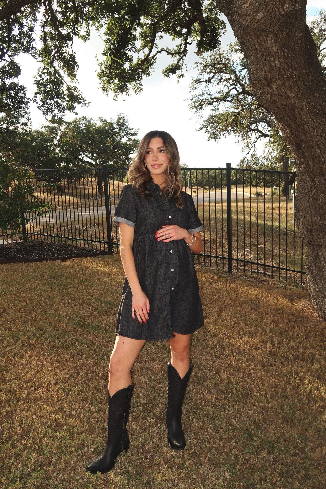 I now own this dress in multiple colors! It’s so versatile 👏🏼 wearing size XS. Boots are linked in my Linktree which is in my IG and TikTok bio. I also will be sharing them on Ig stories. Link is also below if you want to screenshot and copy it 🖤 

Fall outfits | bump friendly | fall boots | cowboy boots | country style

https://laneboots.com/collections/the-smokeshow-collection/products/smokeshow-jet-black?variant=39888654106701&rstr=376801&utm_source=organic-referral&utm_medium=ambassador&utm_campaign=LaceyKnight-376801

#LTKGiftGuide #LTKStyleTip #LTKBump