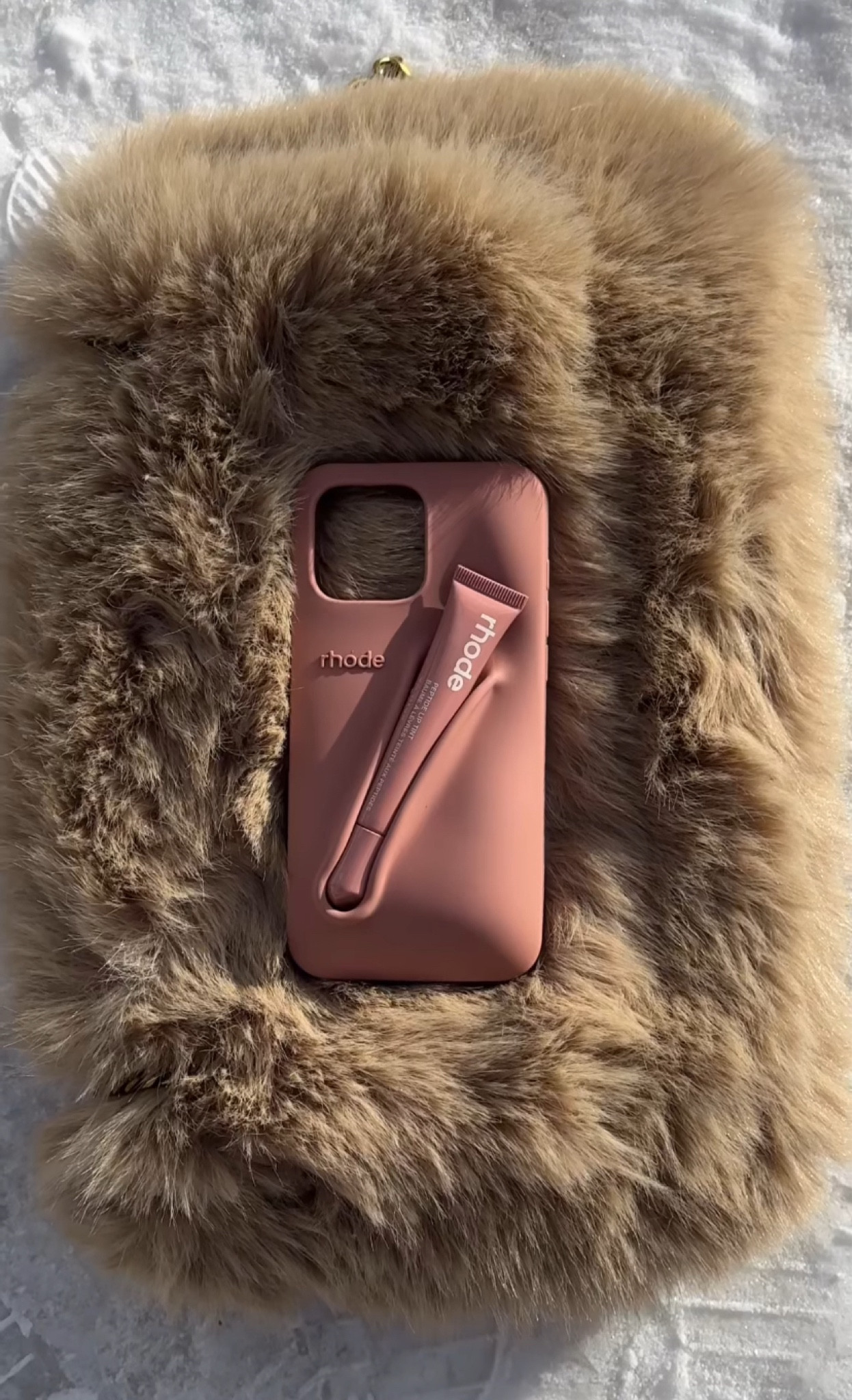 RHODE lip tint (pink, berry, taupe or brown) 💕

𝐻𝒾𝒾𝒾, 𝓁𝑜𝓋𝑒𝓁𝓎! 𝐹𝑜𝓁𝓁𝑜𝓌 𝓂𝓎 𝓈𝒽𝑜𝓅, 𝒶𝓃𝒹 𝑔𝑒𝓉 𝓂𝓎 𝑒𝓍𝒸𝓁𝓊𝓈𝒾𝓋𝑒 𝒶𝓅𝓅-𝑜𝓃𝓁𝓎 𝒸𝑜𝓃𝓉𝑒𝓃𝓉! 𝒮𝑜 𝑔𝓁𝒶𝒹 𝓎𝑜𝓊'𝓇𝑒 𝒽𝑒𝓇𝑒. 

chic, aesthetic, trending, stylish, minimalist style, affordable, home, decor, interior design, beauty, ootd, dupe, look for less, y2k, Amazon, Amazon fashion, Amazon finds, Amazon home, Amazon style, holiday, seasonal, decor, decorations, Christmas, Christmas decorations, Christmas outfit, Christmas dress, winter fashion, winter style, New Year’s Eve, family photos, winter outfit, winter home #rhode #beauty #liptint #makeup #gift 

#LTKBeauty #LTKGiftGuide #LTKHoliday